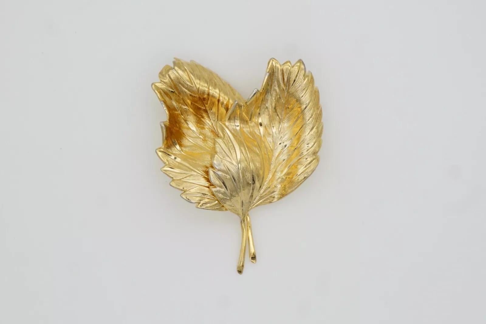 Christian Dior GROSSE 1967 - Grande broche vintage à double texture ondulée et ondulée à feuilles tombantes en vente 9