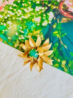 Christian Dior GROSSE 1967 Vintage Large Vivid Flower Emerald Exquisite Brooch