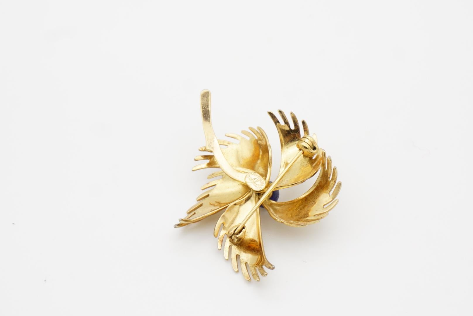 Christian Dior GROSSE 1967 Vintage Navy Wings Feather Flower Windmills Brooch For Sale 8