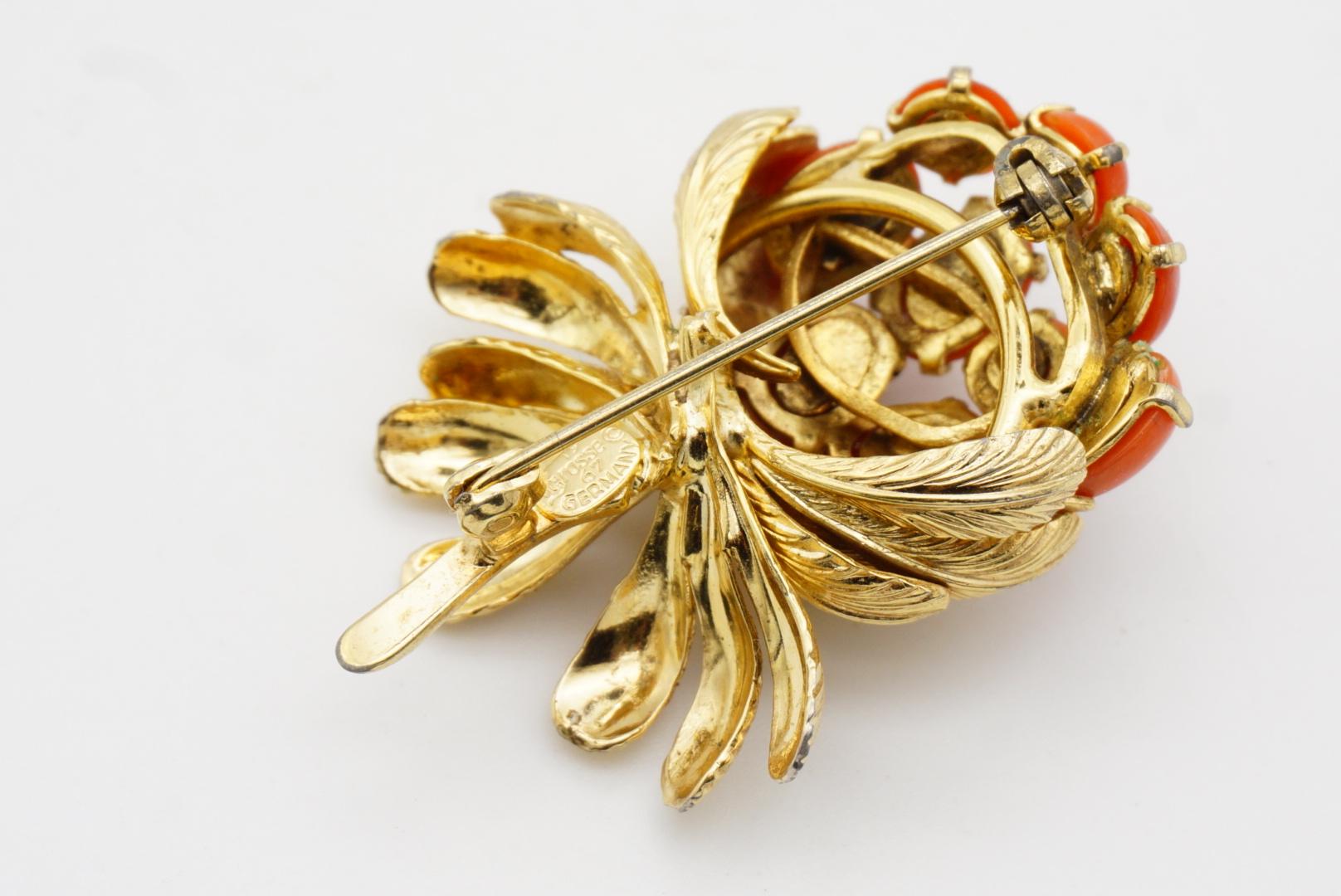 Christian Dior GROSSE 1967 Vintage Orange Fruit Flower Bouquet Leaf Gold Brooch For Sale 6