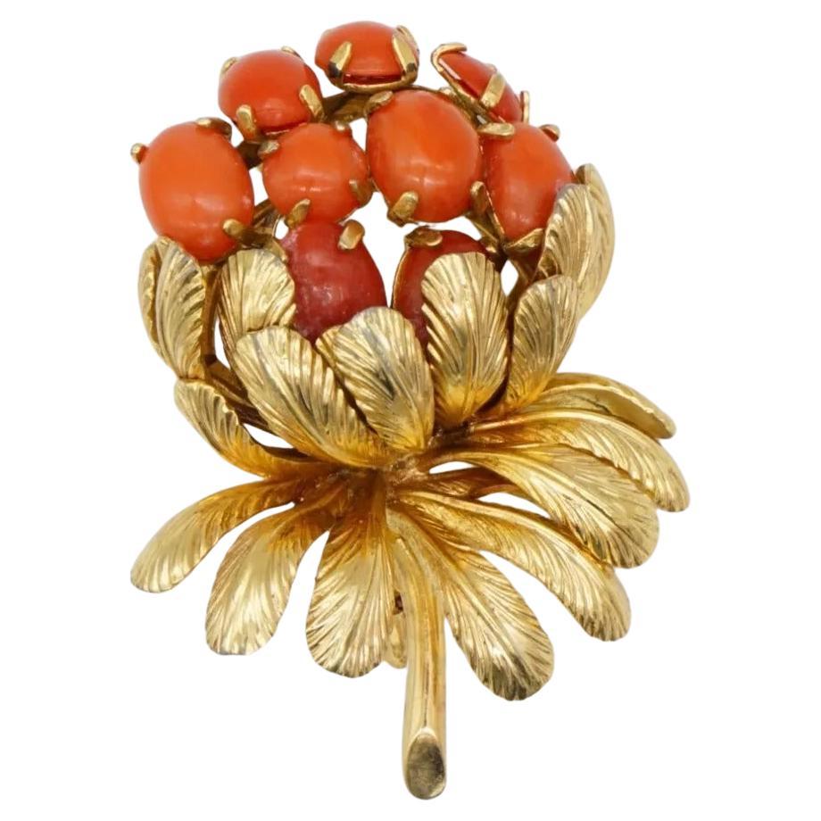 Christian Dior GROSSE 1967 Vintage Orange Coral Fruit Flower Bouquet Leaf Brooch, Gold Tone

Very good condition. Light scratches or colour loss, barely noticeable. 100% Genuine.

Safety-catch pin closure. Signed on the back.

Size: 3.5 cm x 4.6