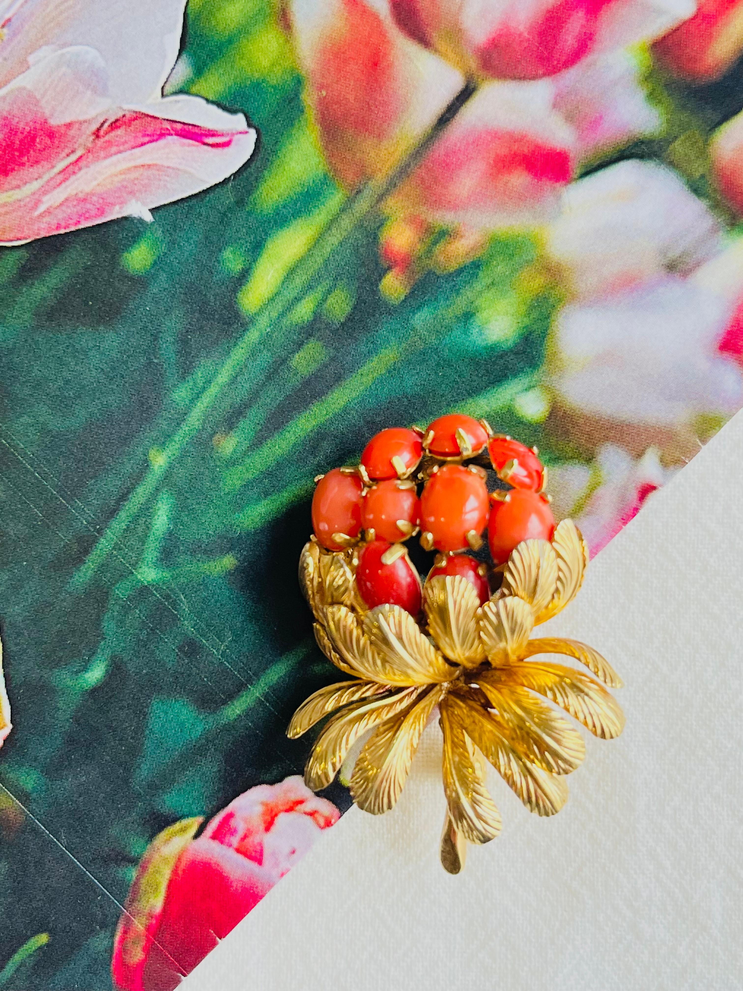 Art Deco Christian Dior GROSSE 1967 Vintage Orange Fruit Flower Bouquet Leaf Gold Brooch For Sale