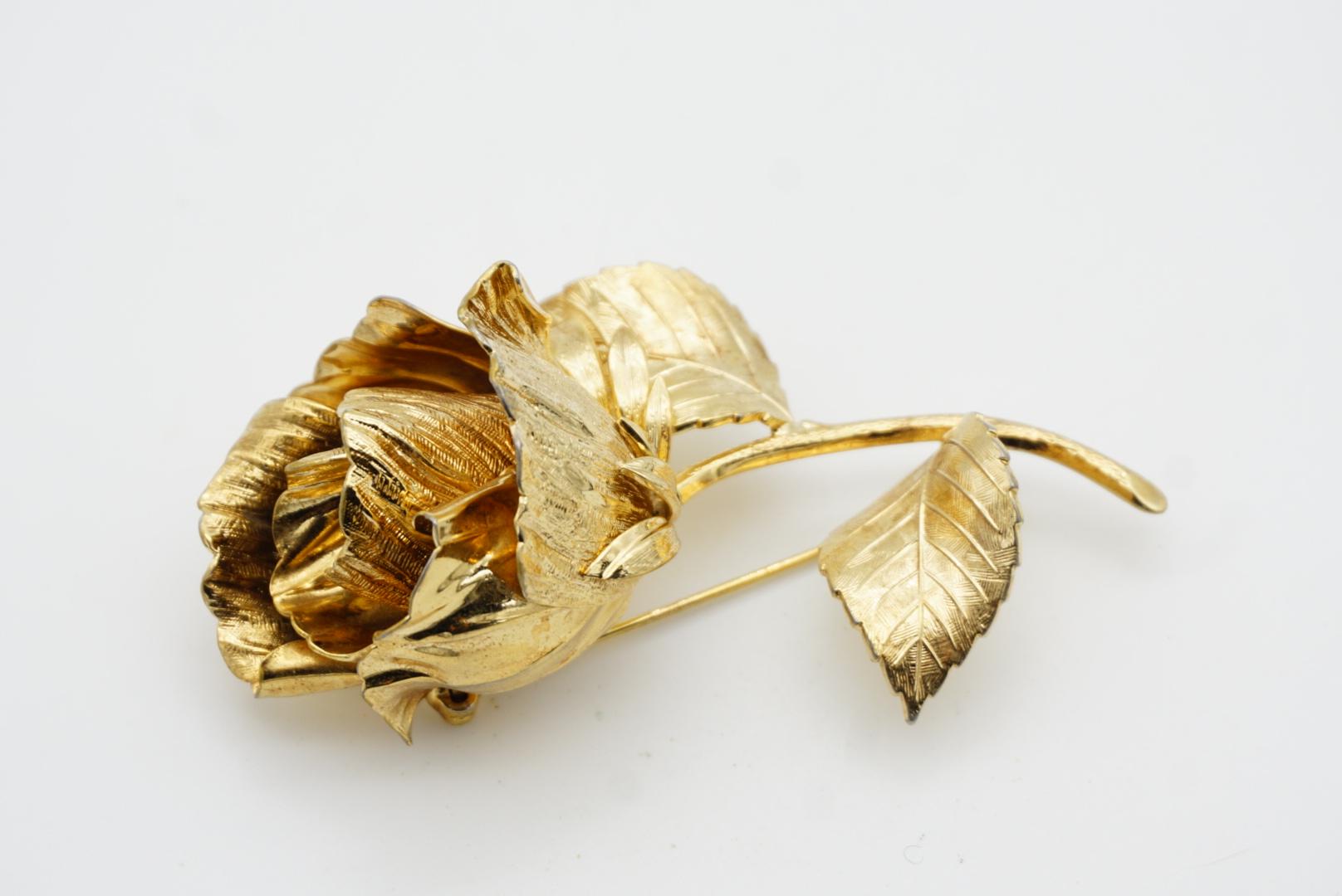 Christian Dior GROSSE 1967 Vintage Textured Vivid 3D Flower Rose Leaf Brooch For Sale 6