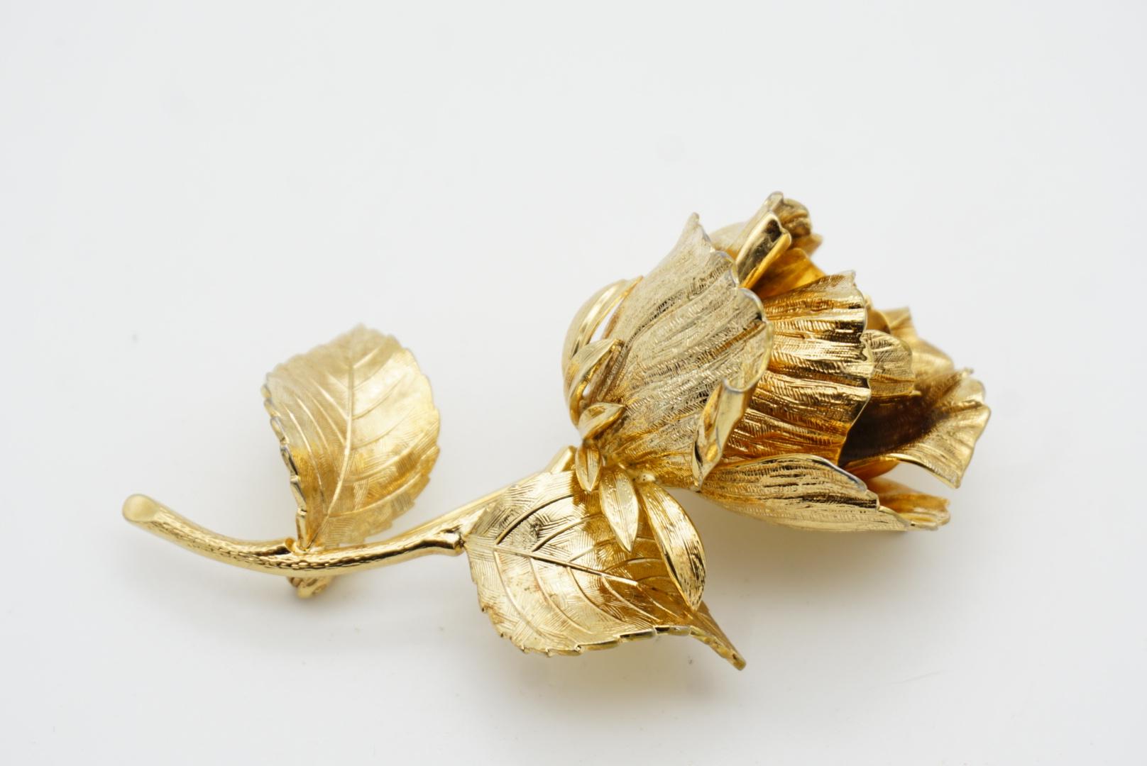 Christian Dior GROSSE 1967 Vintage Textured Vivid 3D Flower Rose Leaf Brooch For Sale 7