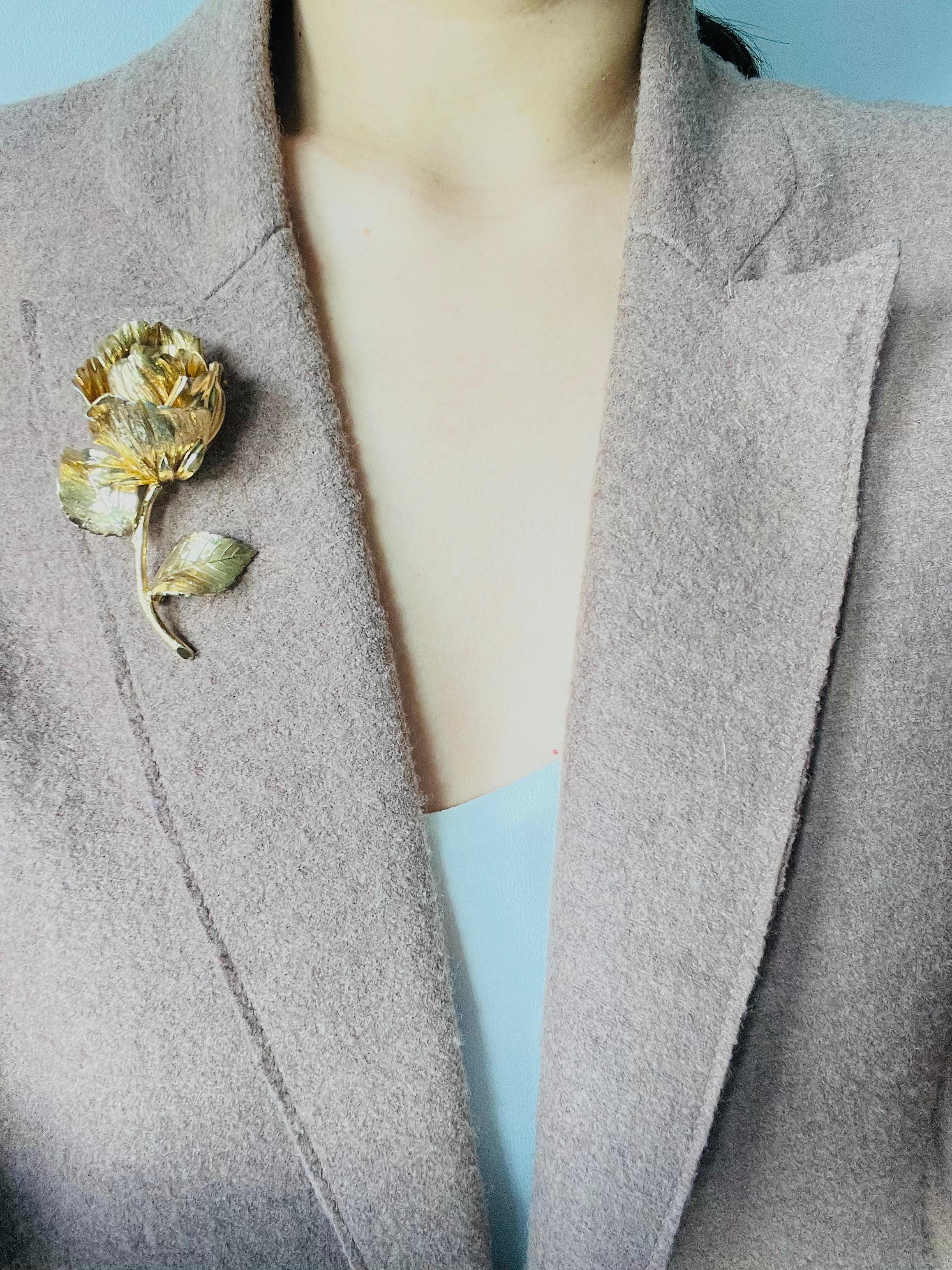 Christian Dior GROSSE 1967 Vintage Textured Vivid 3D Flower Rose Leaf Brooch For Sale 1