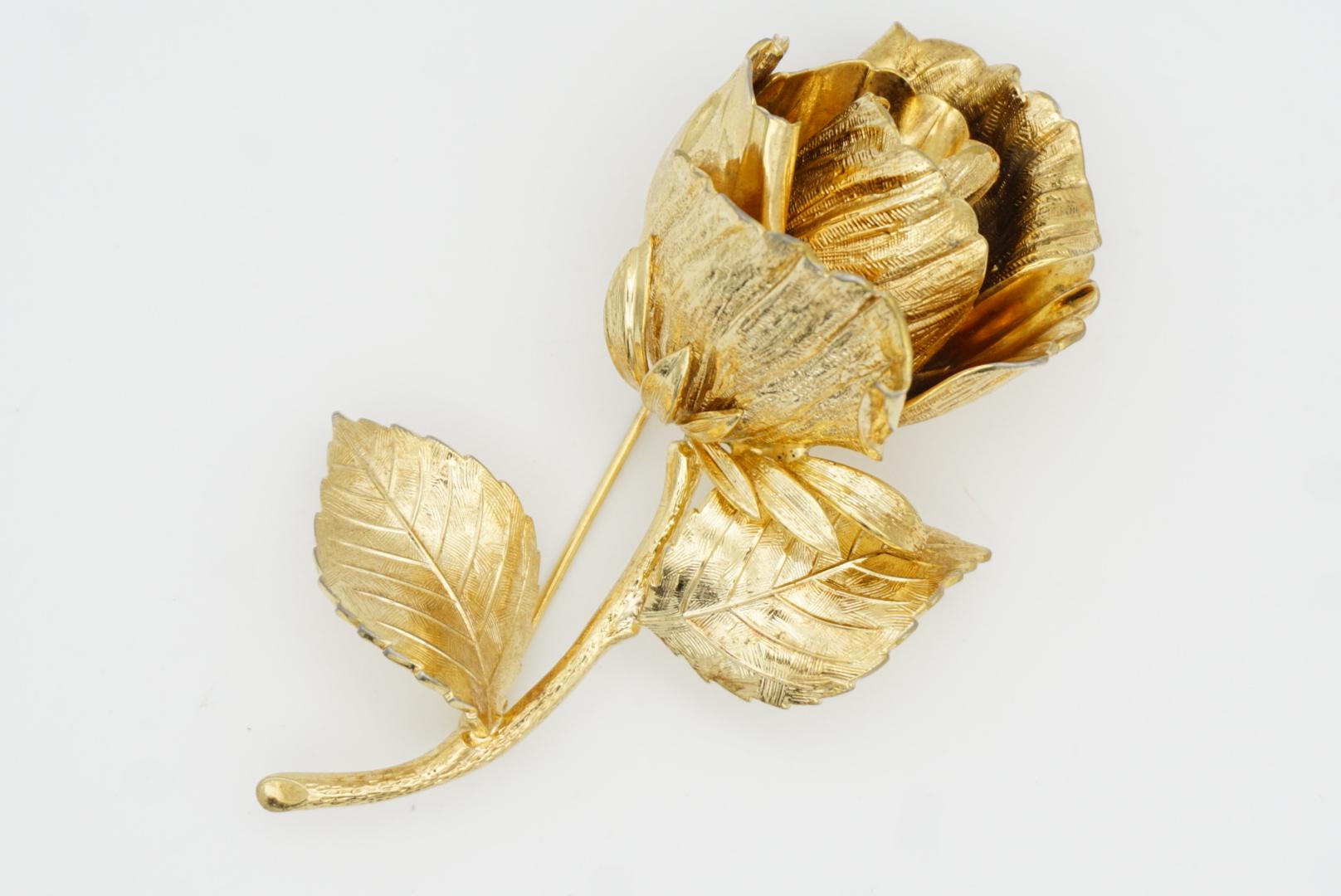 Christian Dior GROSSE 1967 Vintage Textured Vivid 3D Flower Rose Leaf Brooch For Sale 4