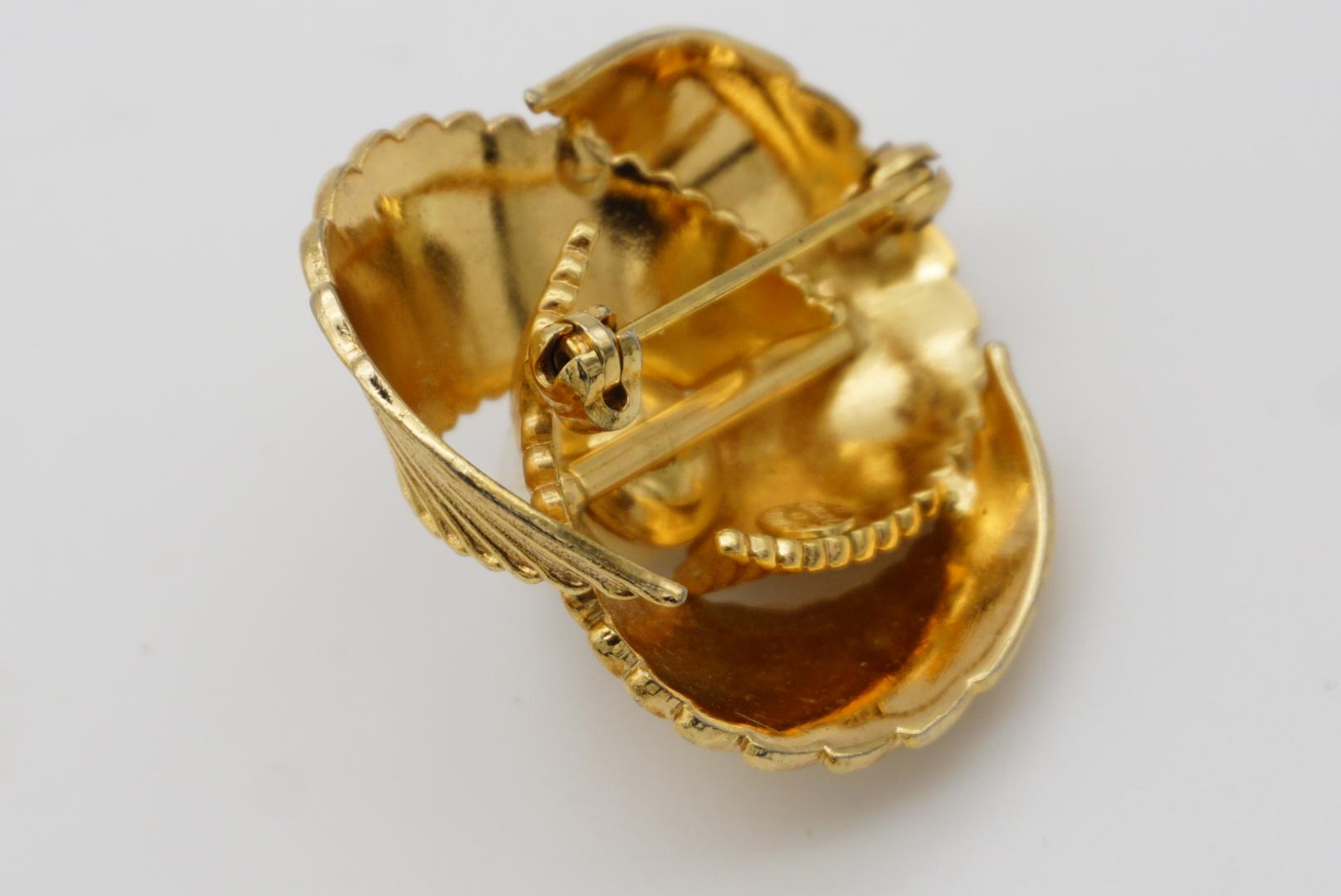 Christian Dior GROSSE Broche vintage torsadée en or et perles rondes blanches en forme de spirale, 1967 en vente 6