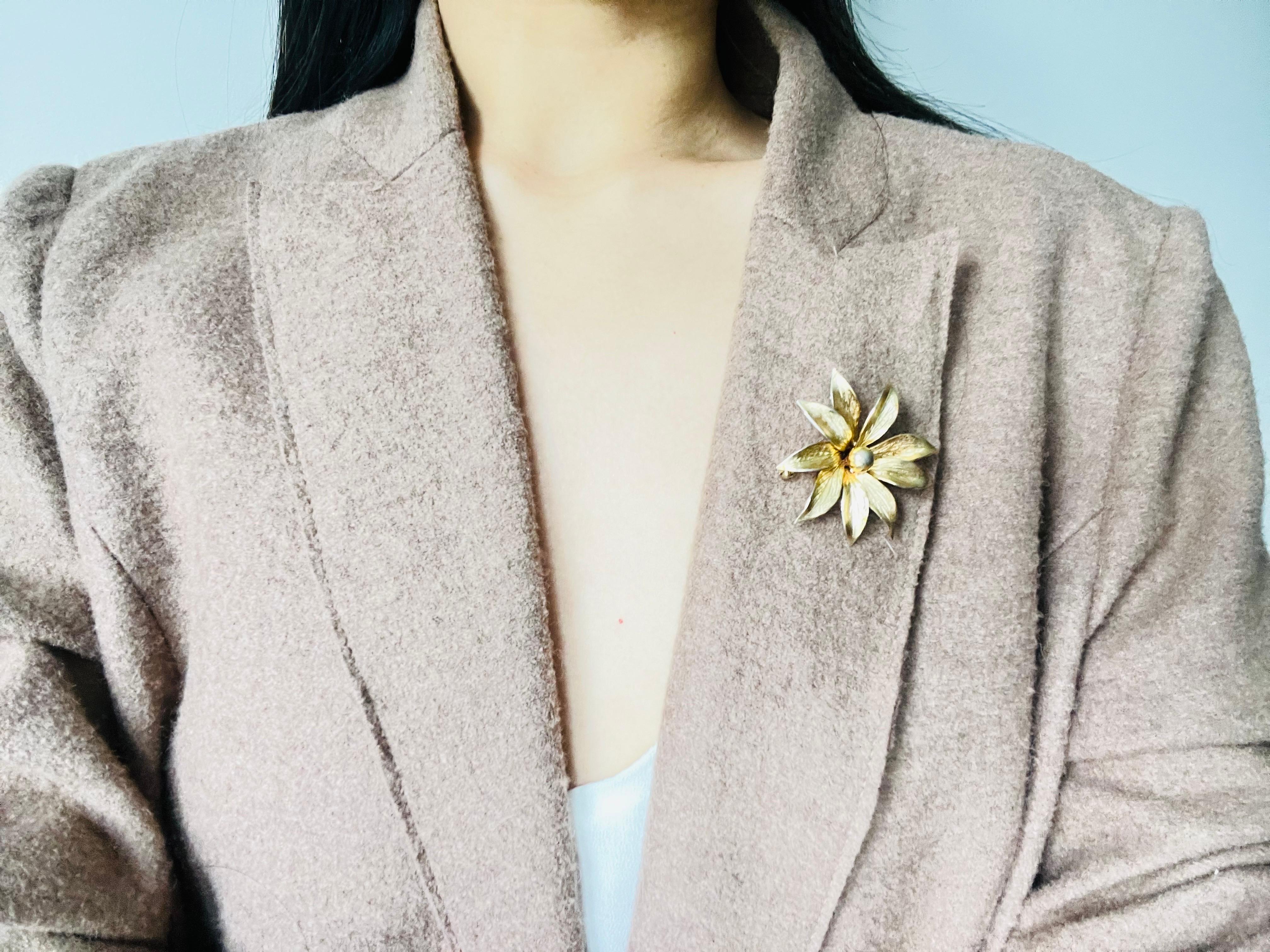 Women's or Men's Christian Dior GROSSE 1967 Vintage Vivid Flourish Blossom Flower Elegant Brooch