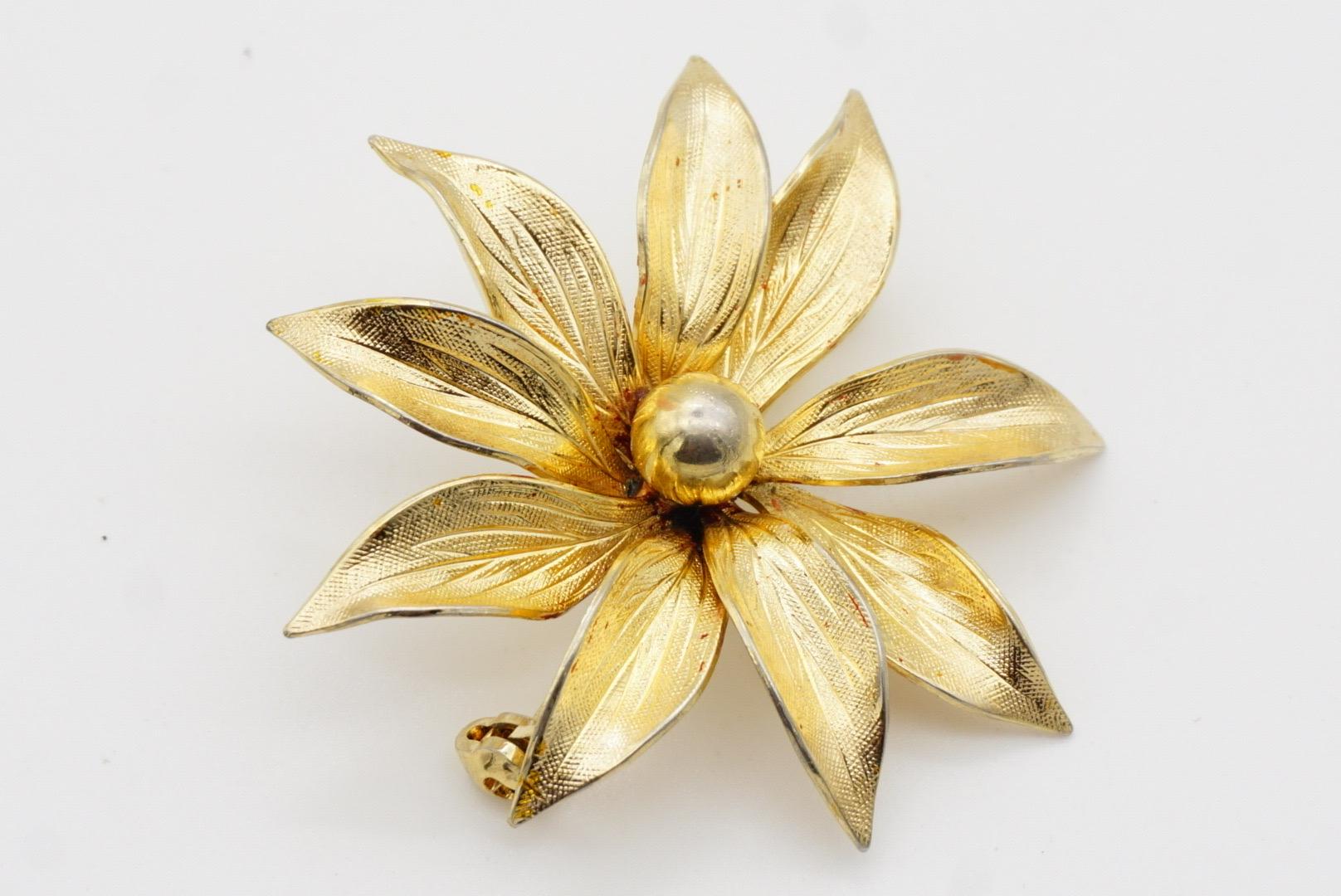 Christian Dior GROSSE 1967 Vintage Vivid Flourish Blossom Flower Elegant Brooch 3
