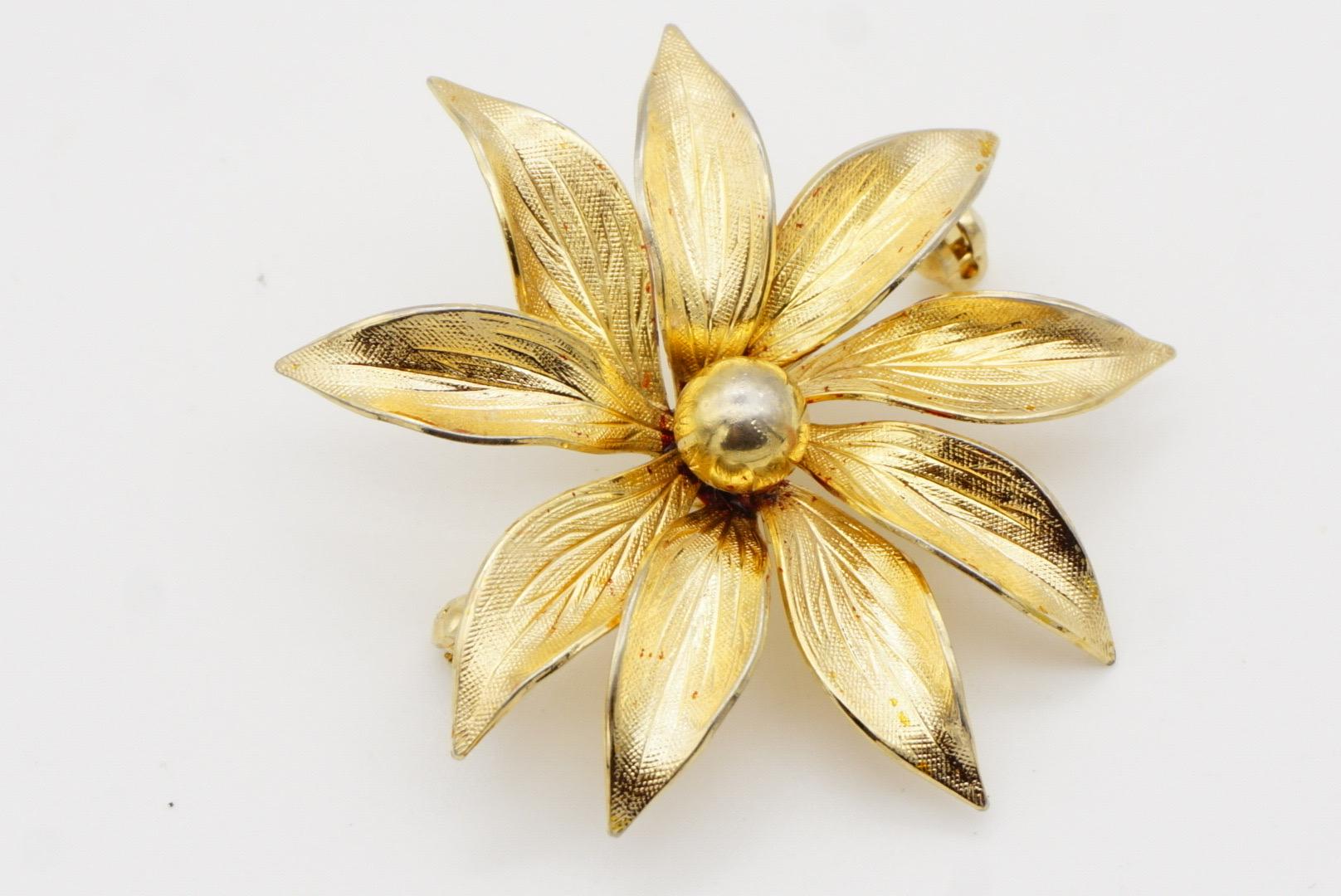 Christian Dior GROSSE 1967 Vintage Vivid Flourish Blossom Flower Elegant Brooch 4