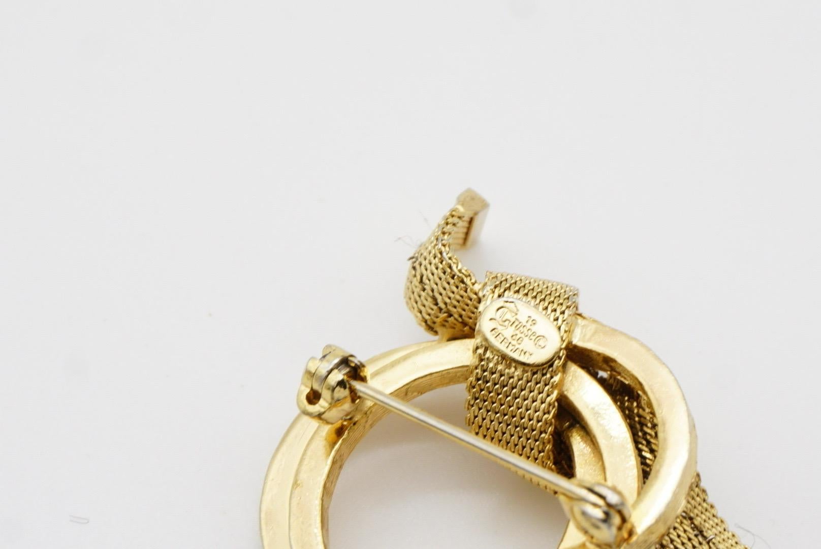 Christian Dior GROSSE 1968 Trio Layer Circle Hoop Mesh Ribbon Knot Bow Brooch For Sale 8