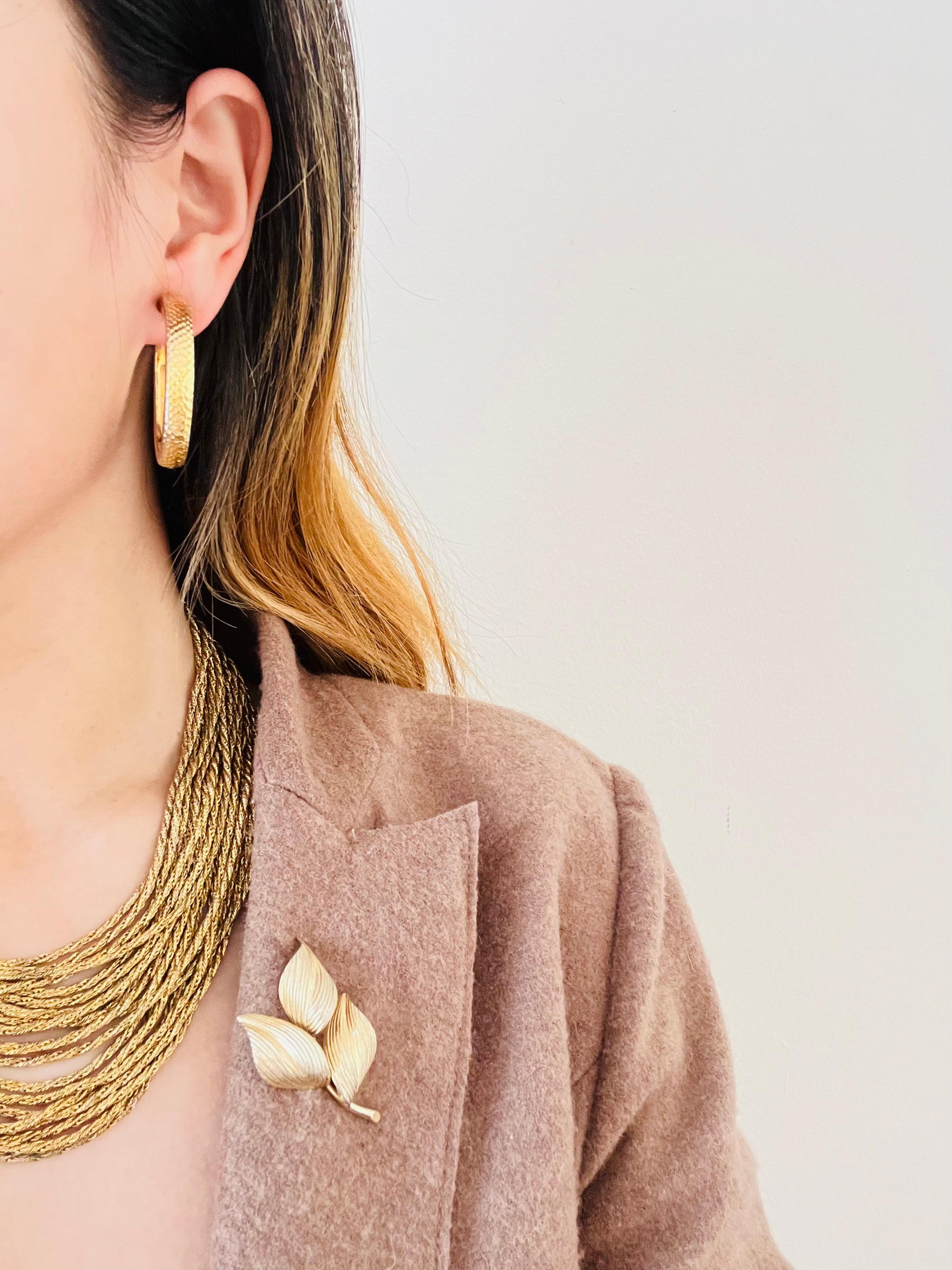 Christian Dior GROSSE 1968 Twenty 20 Strands Chain Chunky Collana in oro in vendita 3