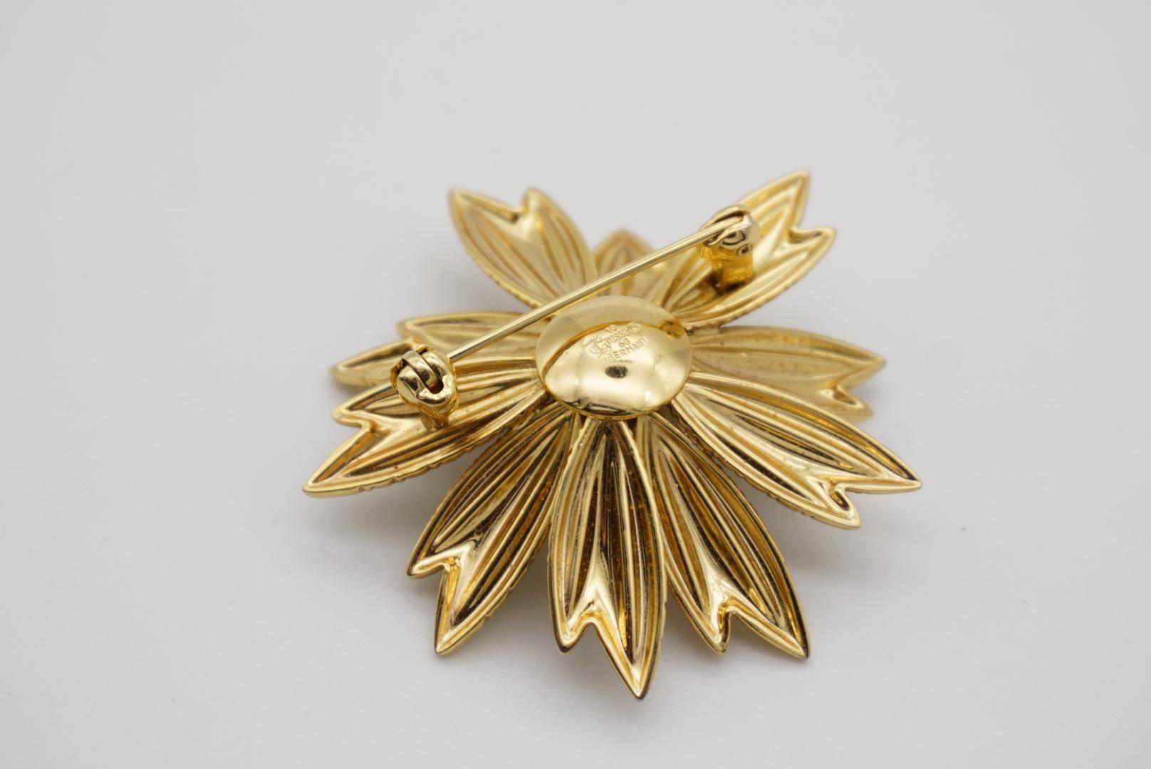 Christian Dior GROSSE 1968 Vintage Bloom Blume Whole Kristall Perle Gold Brosche im Angebot 5