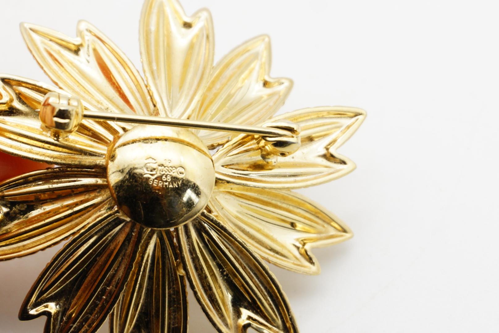 Christian Dior GROSSE 1968 Weiße Perlen Blüte Blume Strahlende Kristalle Brosche im Angebot 8