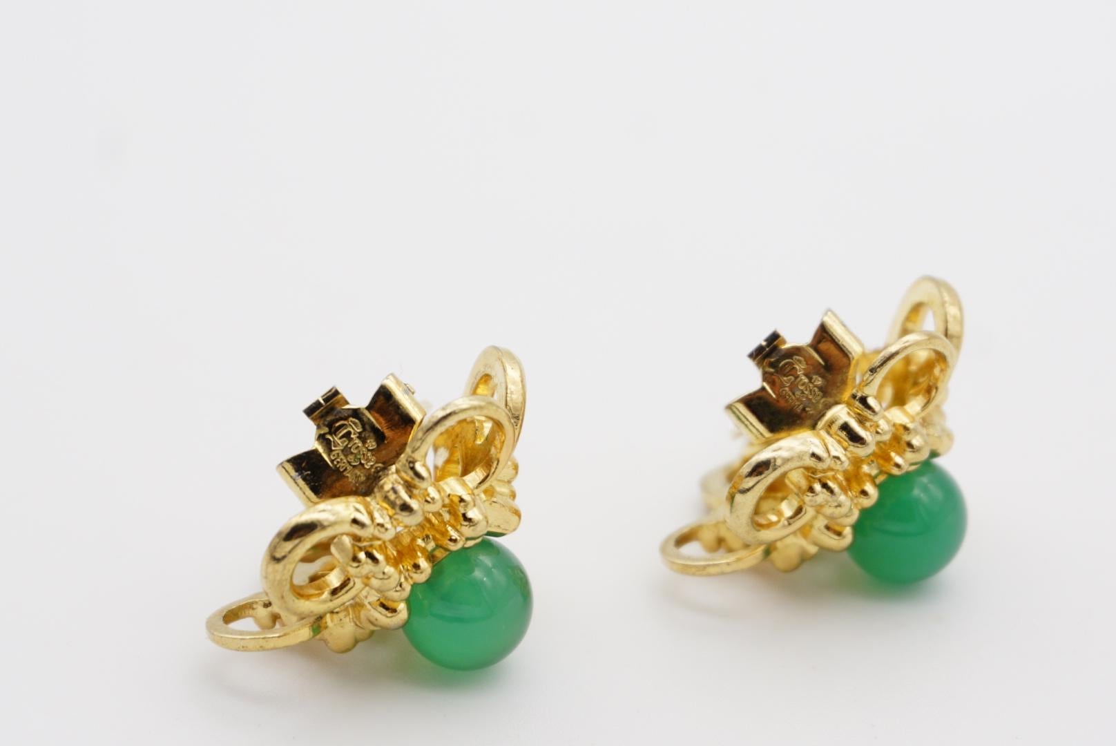 Christian Dior GROSSE 1969 Emerald Jade Flower Openwork Interlock Clip Earrings For Sale 5