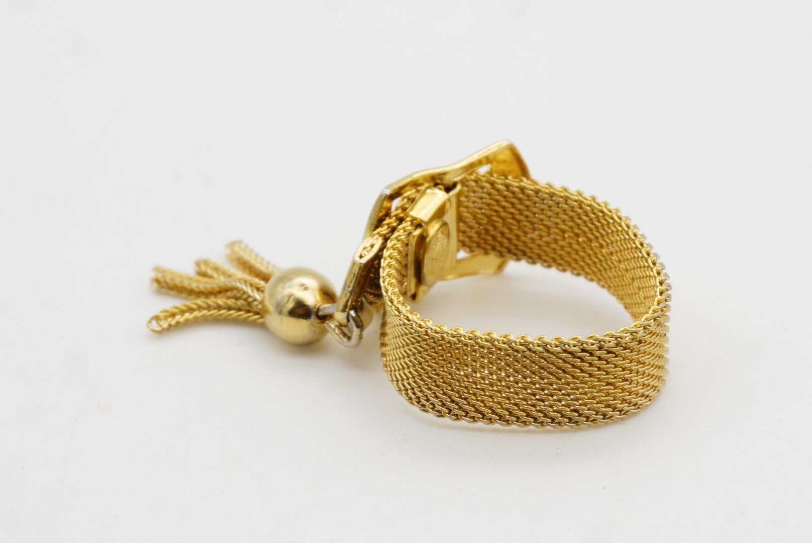 Christian Dior GROSSE 1970 Cintura regolabile a rete intrecciata Anello con charme e nappina in vendita 8