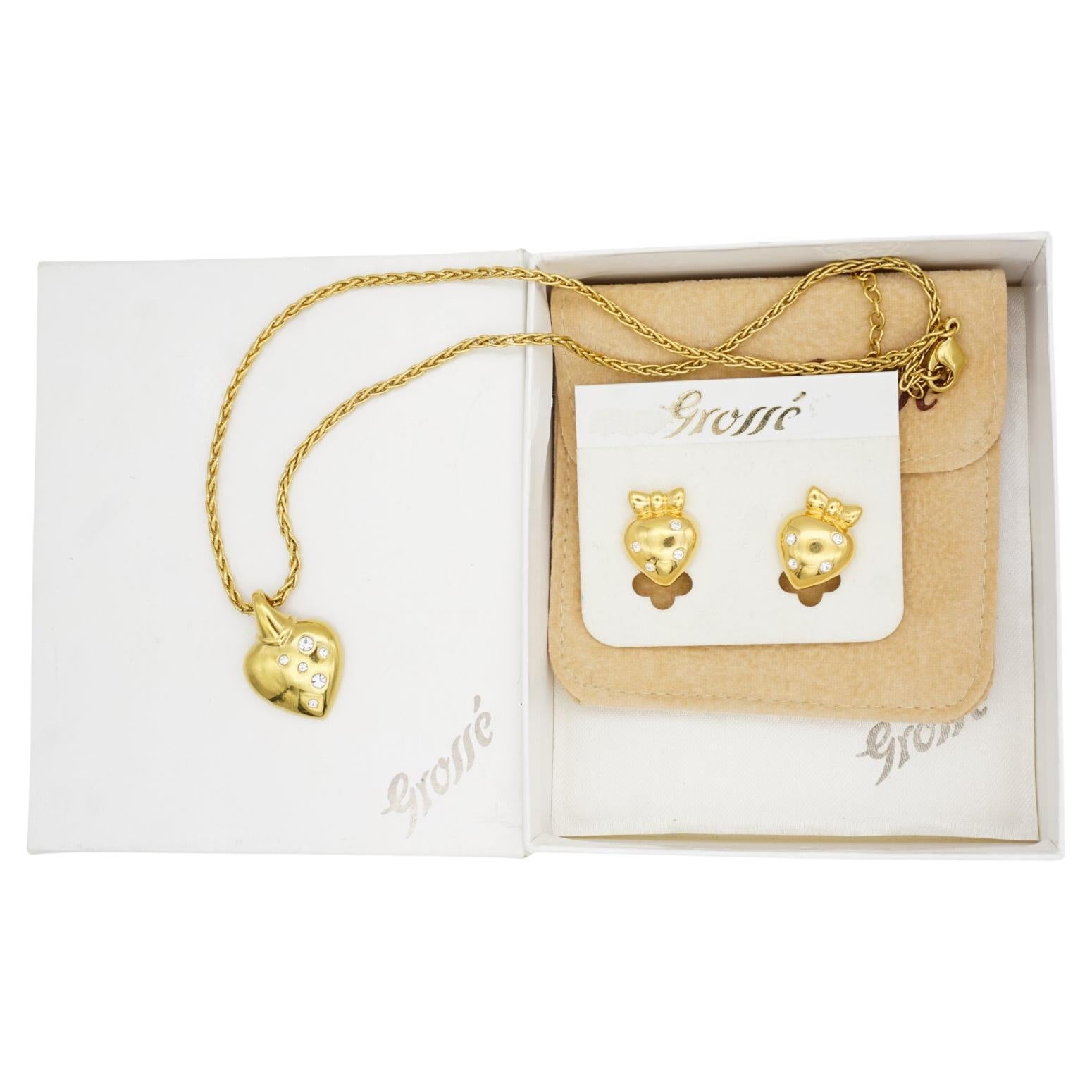 Christian Dior GROSSE 1970 Cristalli luminosi Cuore Nodo d
Amore Oro Ciondolo Arco 2 Set in vendita