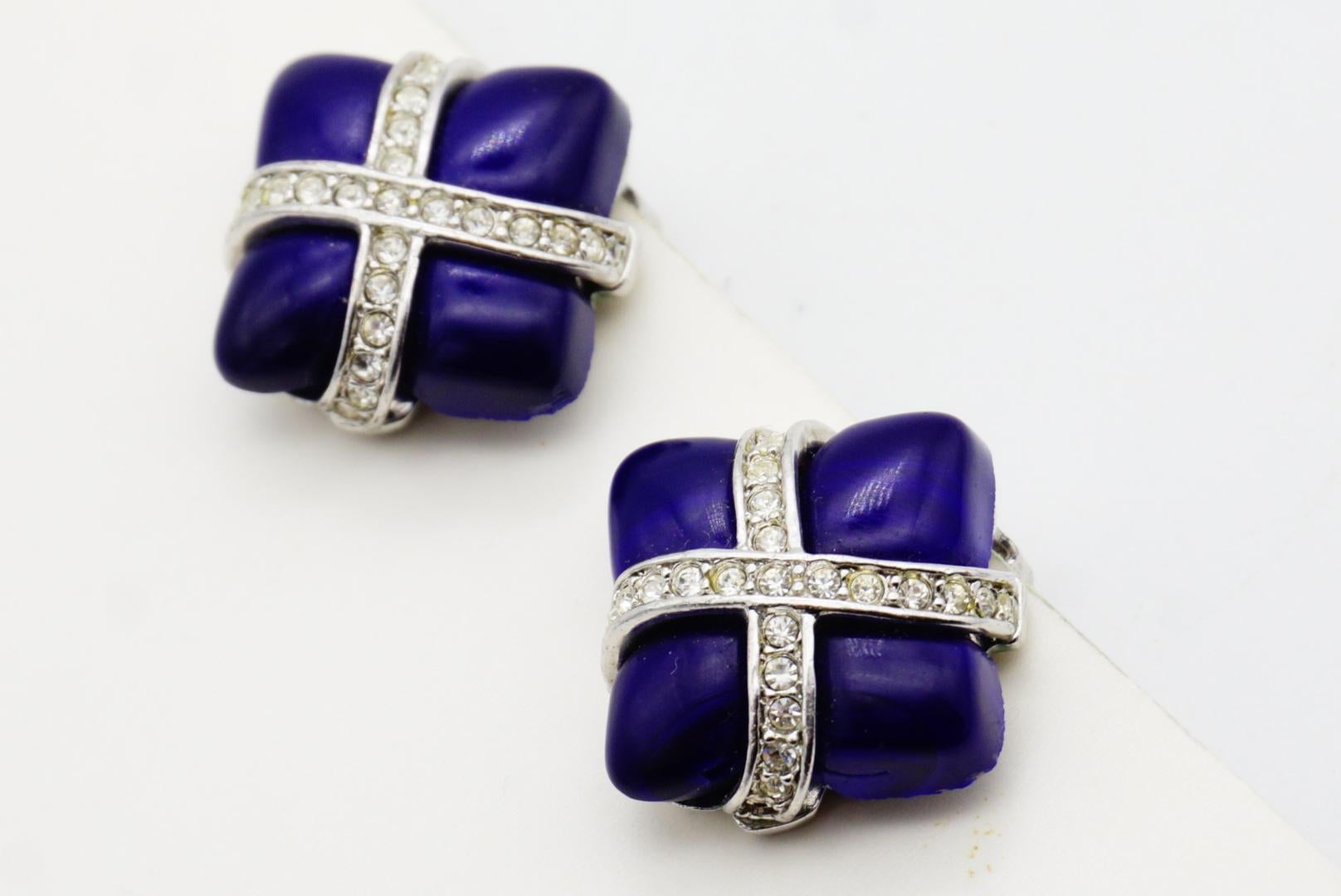 Christian Dior GROSSE 1970 Lapis Navy Würfel Quadratische Kreuzkristalle Clip-Ohrringe im Angebot 6