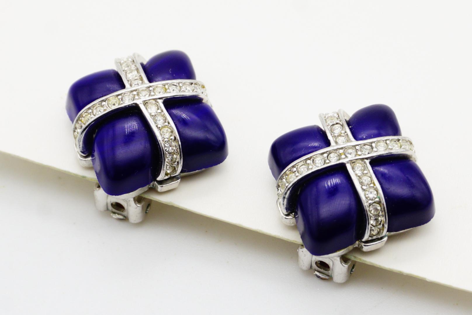 Christian Dior GROSSE 1970 Lapis Navy Würfel Quadratische Kreuzkristalle Clip-Ohrringe im Angebot 4