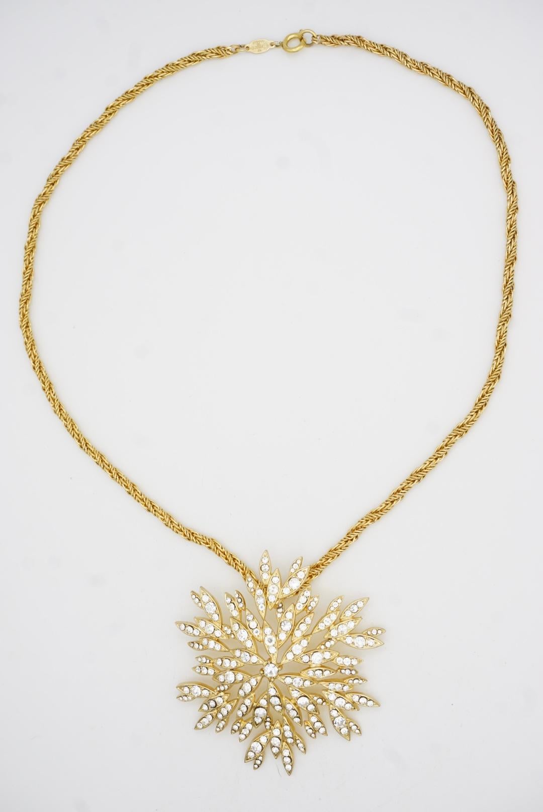 Christian Dior GROSSE 1970 Large Snowflake Crystals Flower Pendant Necklace For Sale 4