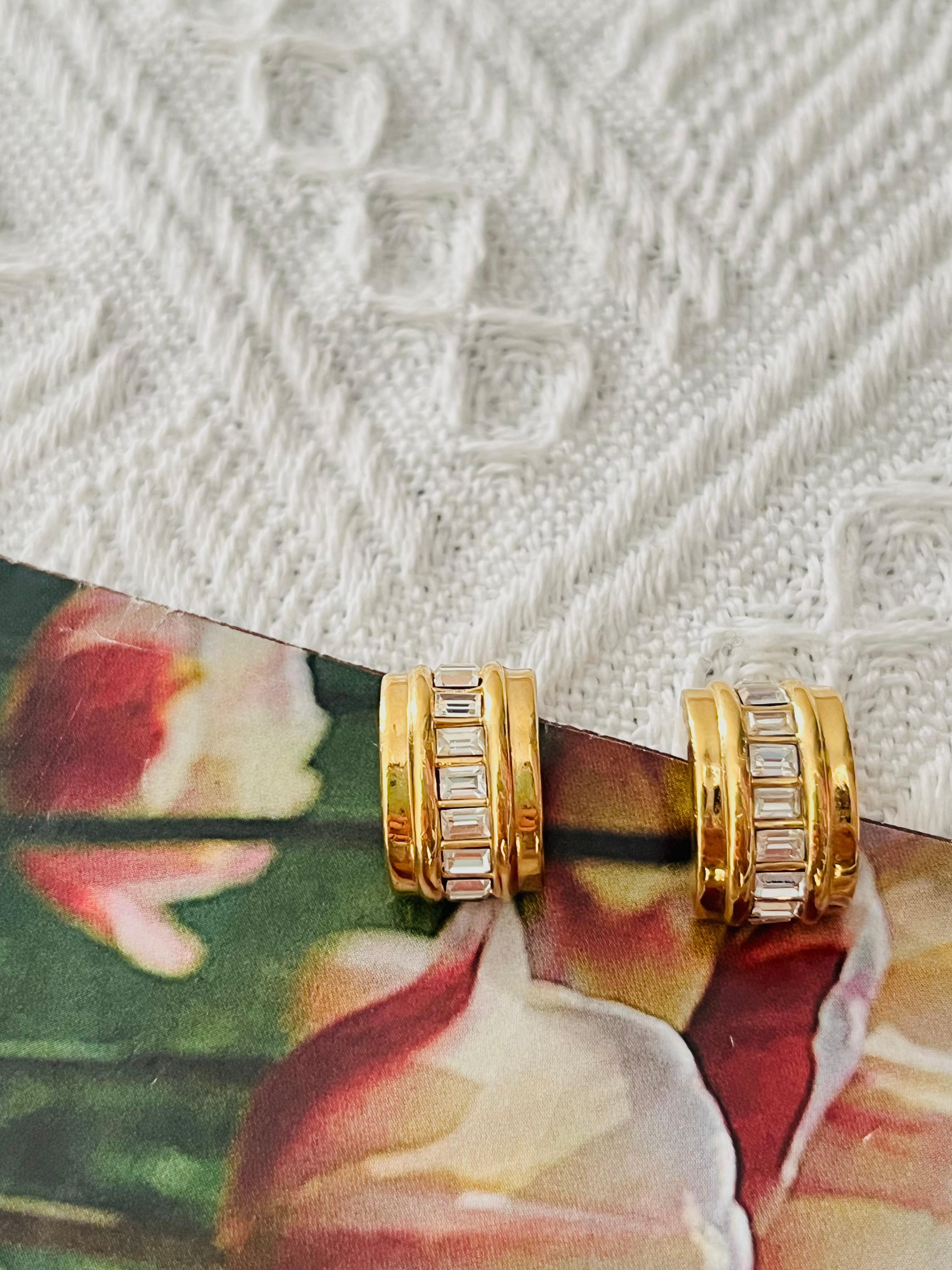 Art Deco Christian Dior GROSSE 1970 Rectangle Crystals Half Hoop Dome Gold Clip Earrings For Sale