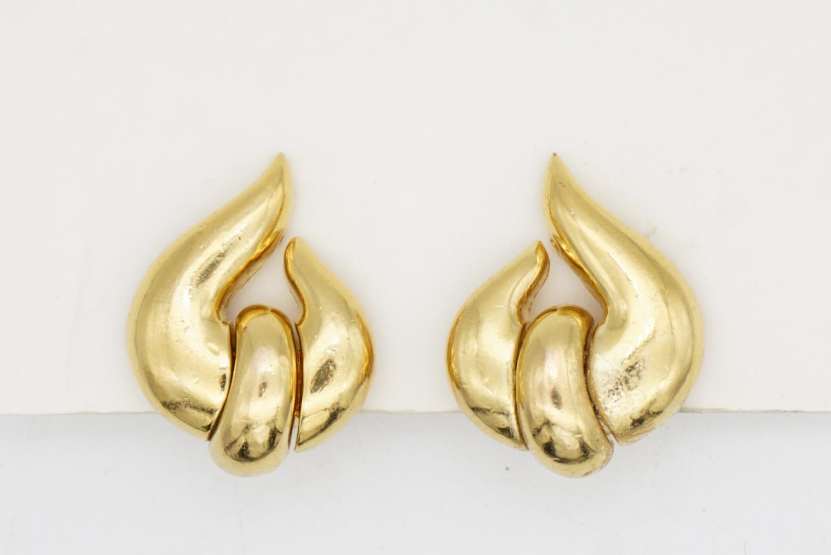 Christian Dior GROSSE Pendientes de lazo con nudo asimétrico de los años 70 Glow Flame Fire en venta 4