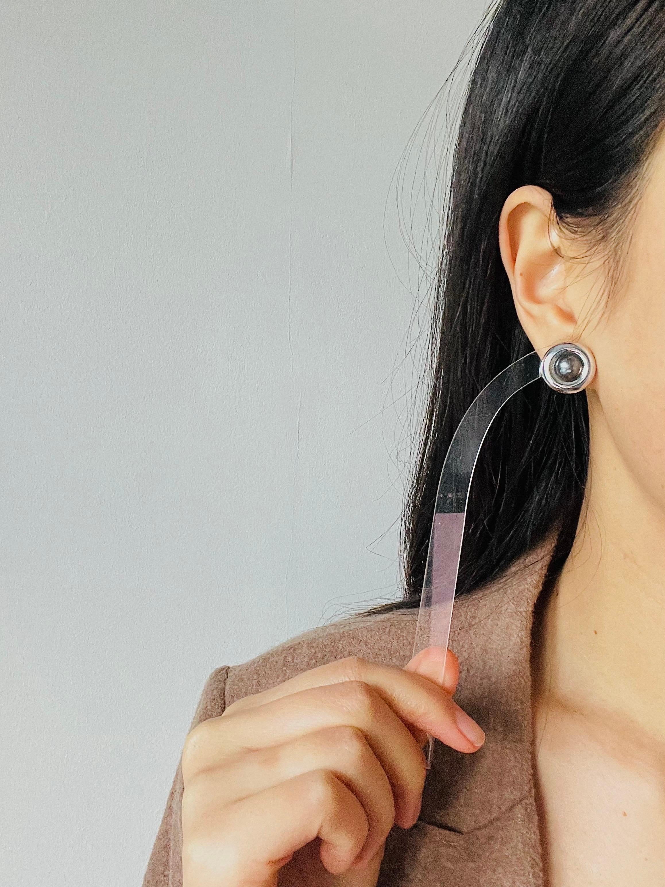 Christian Dior GROSSE 1970s Grey Round Circle Modernist Silver Pierced Earrings For Sale 1