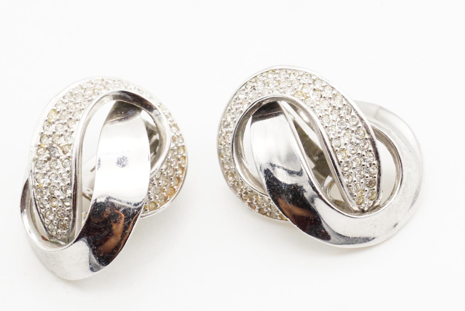Christian Dior GROSSE 1970s Orecchini d'argento con cristalli intrecciati e massicci in vendita 7