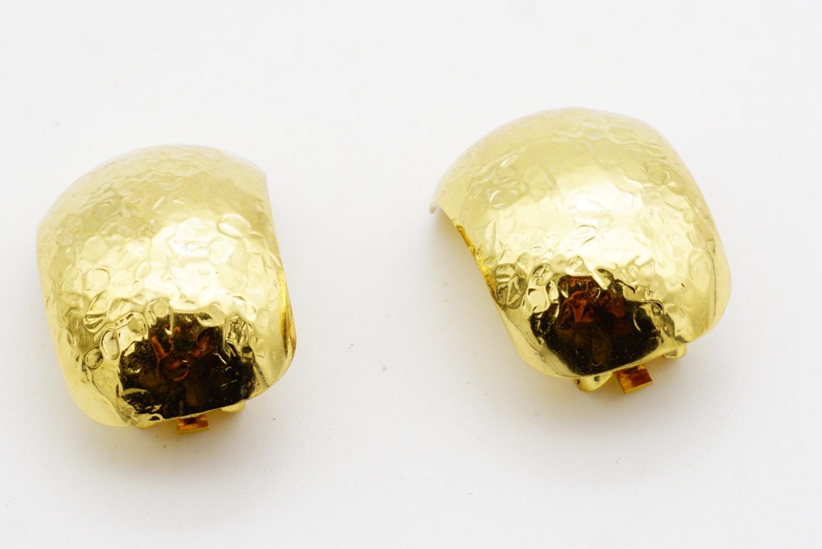 Christian Dior GROSSE 1970s Large Ripple Hoop Semi Dome Circle Clip Earrings For Sale 4