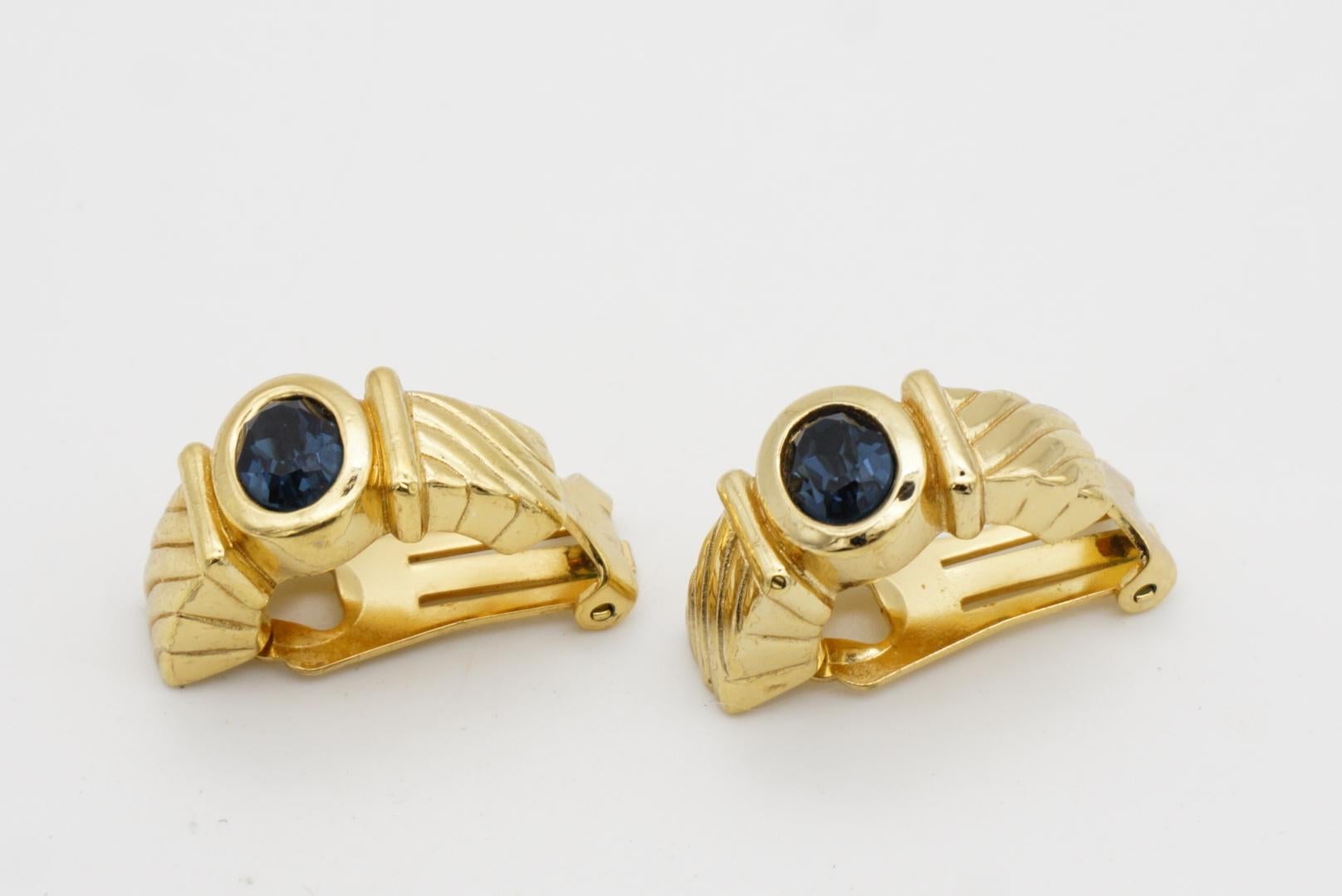 Christian Dior GROSSE 1970er Jahre Lange Ovale Saphir Kristall Dome Clip Ohrringe im Angebot 7