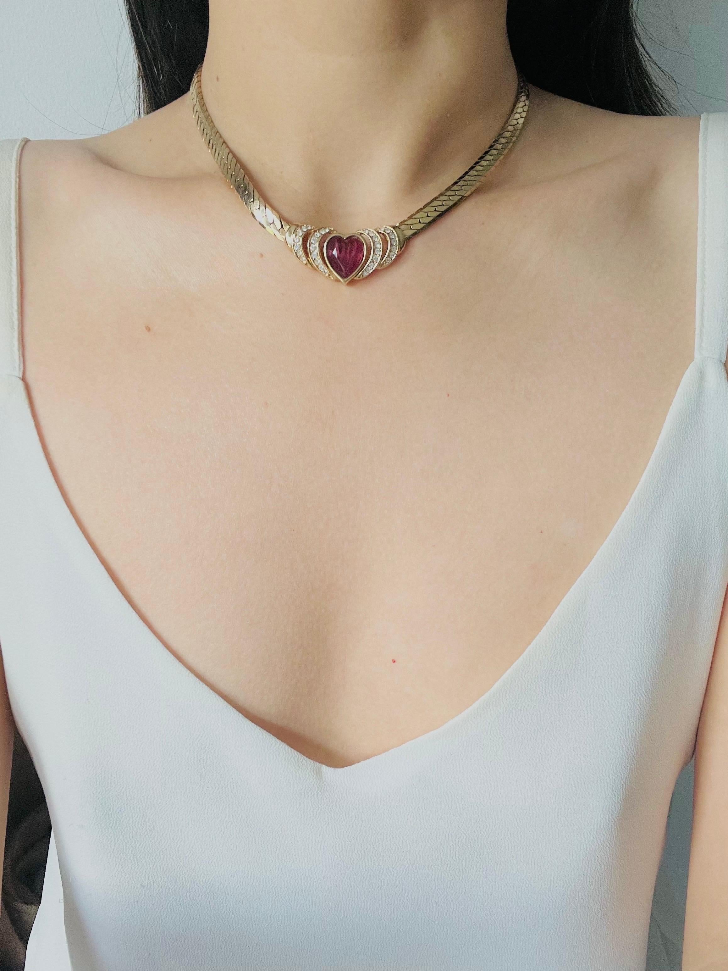 Christian Dior GROSSE 1970s Ruby Heart Crystals Openwork Pendant Gold Necklace 3