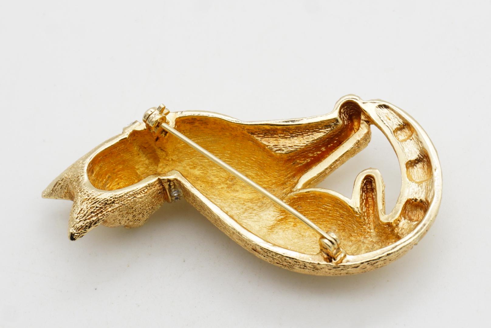 Christian Dior GROSSE 1970s Textured Vivid Cute Cat Sit Crystals Chunky Brooch For Sale 7