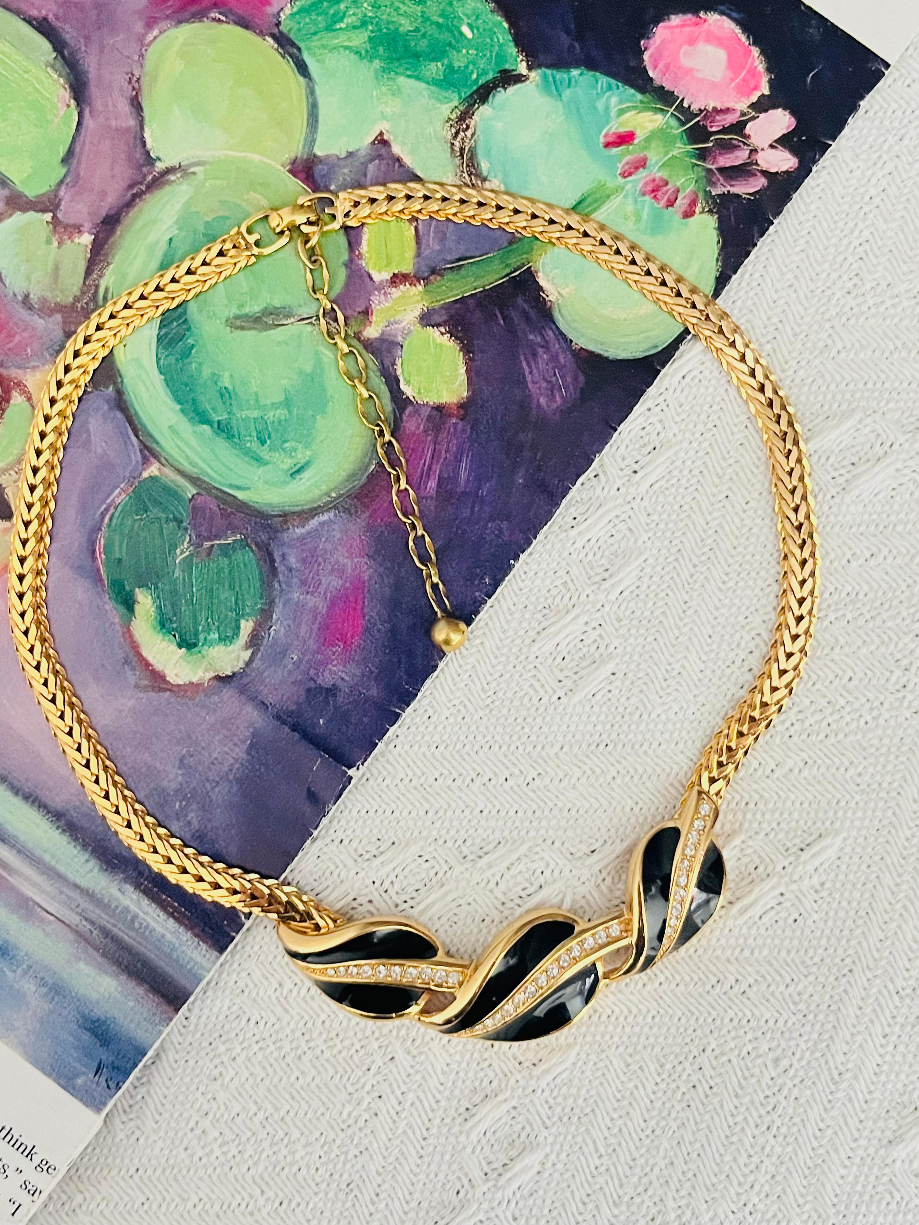 Christian Dior GROSSE 1970s Trio Foglie Smalto Nero Cristalli Collana intrecciata In condizioni ottime in vendita a Wokingham, England