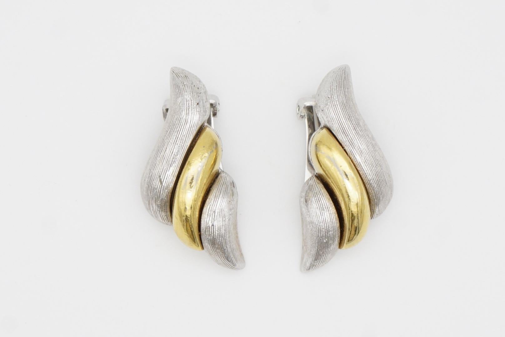 Christian Dior GROSSE 1970s Trio Spiral Fire Chunky Argento Oro Orecchini a Clip in vendita 2