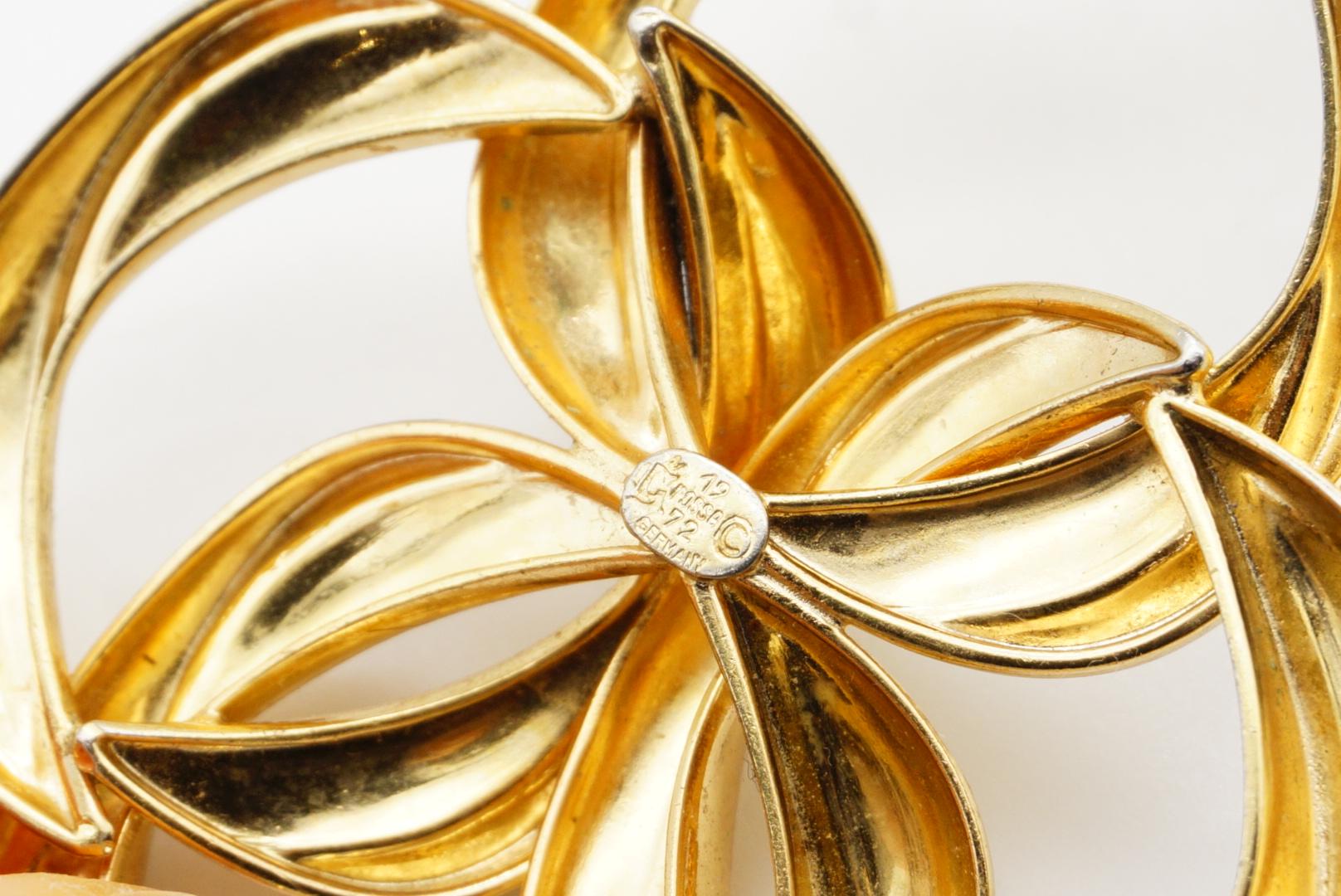 Christian Dior GROSSE 1972 Vintage Massive Clover Interlocked Pendant Necklace For Sale 9