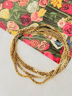 Collar de Christian Dior «GROSSE 1973», con eslabones y caja rectangular extralarga dorada icónica