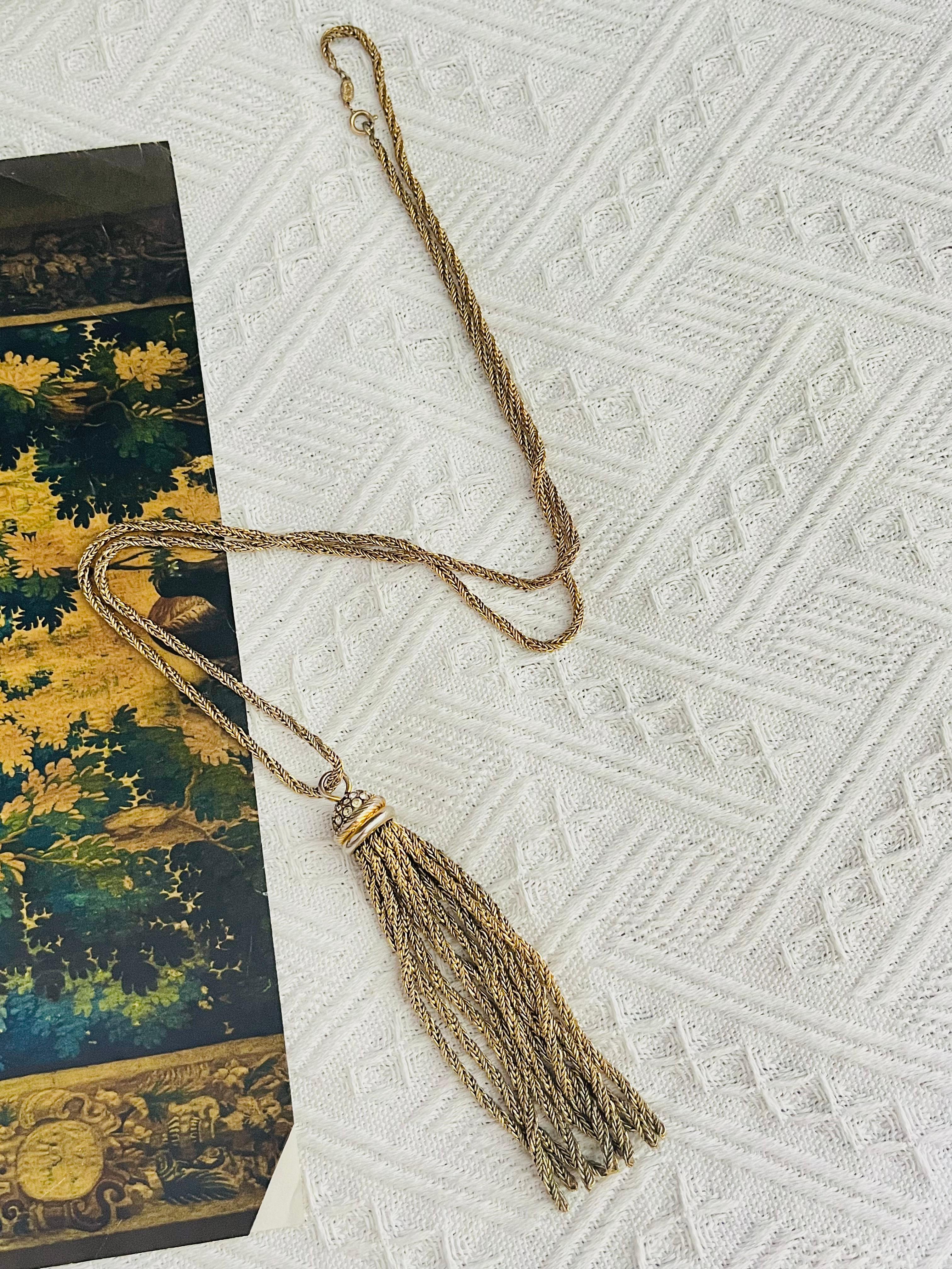 Christian Dior GROSSE, collier long en or avec chaîne tressée et cristaux à glands, 1973 Bon état - En vente à Wokingham, England
