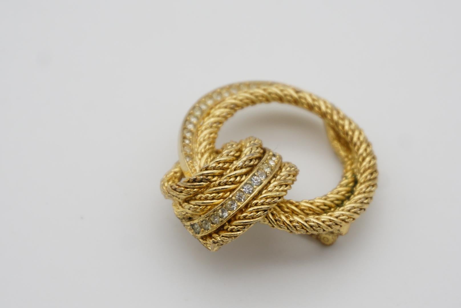 Christian Dior GROSSE 1980s Vintage Crystals Hoop Knot Twist Rope Gold Brooch For Sale 3