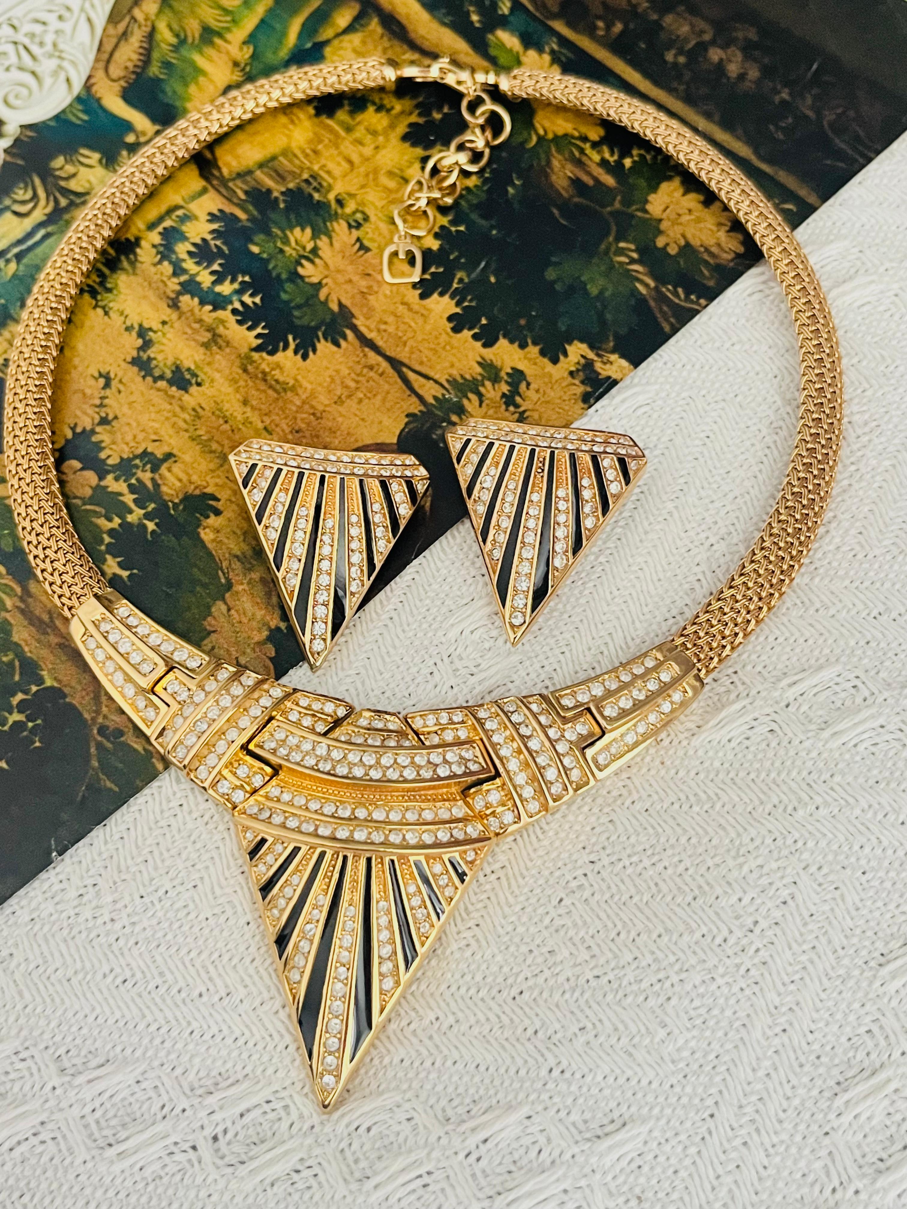 Christian Dior GROSSE 1985 Triangolo Onice Cristalli Radianti Milanese Tessuto 2 Set In condizioni ottime in vendita a Wokingham, England