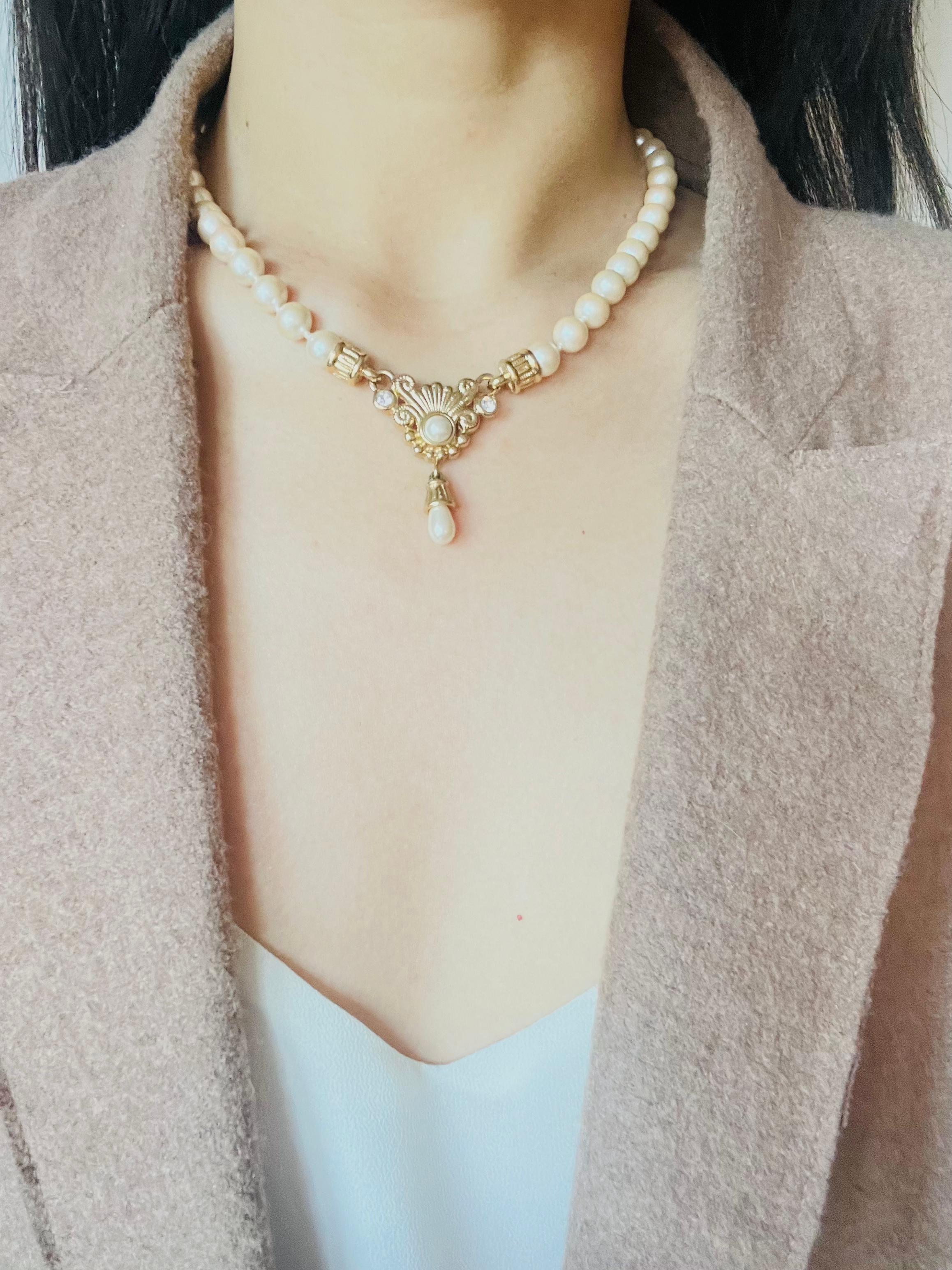 Christian Dior GROSSE Baroque Whole White Pearls Water Drop Crystals Necklace For Sale 2