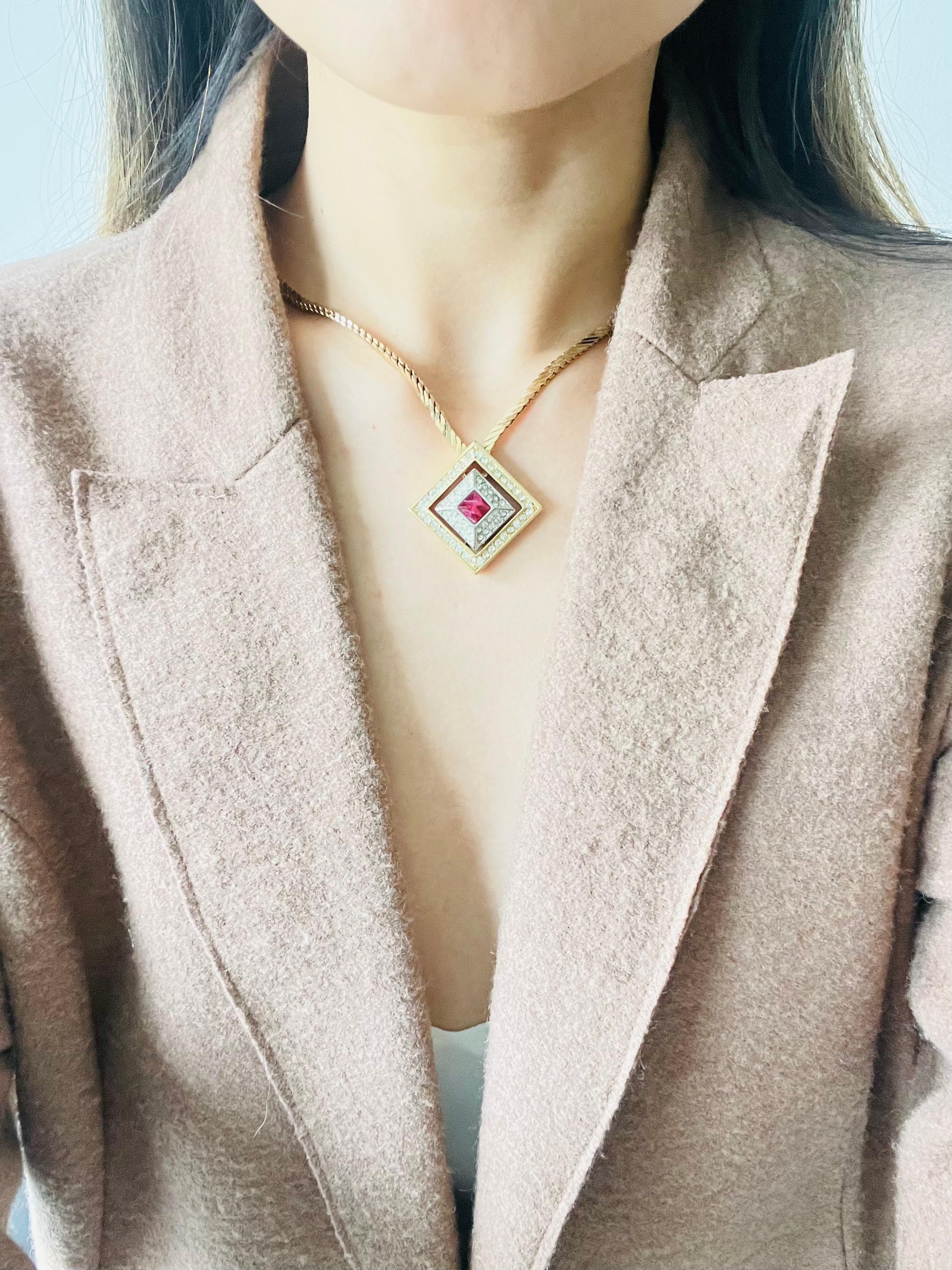 Christian Dior GROSSE Double Square Ruby Crystal Openwork Link Pyramid Necklace For Sale 6