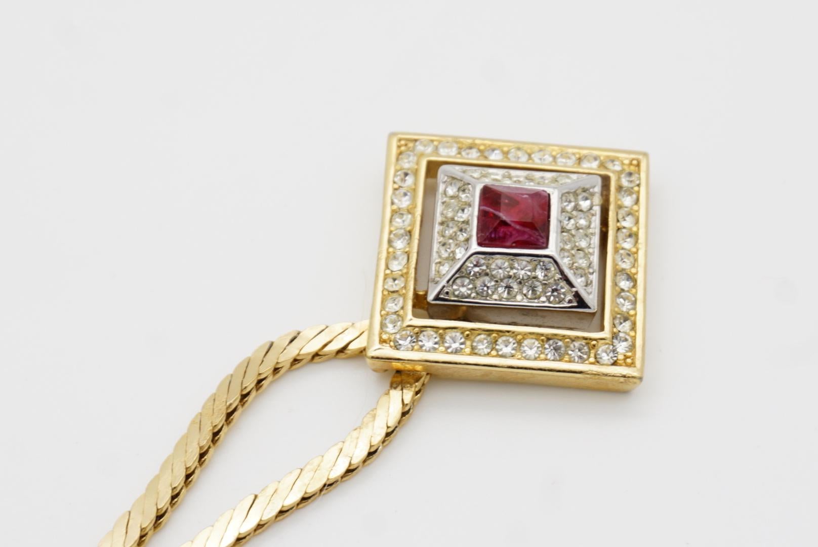Christian Dior GROSSE Double Square Ruby Crystal Openwork Link Pyramid Necklace For Sale 10