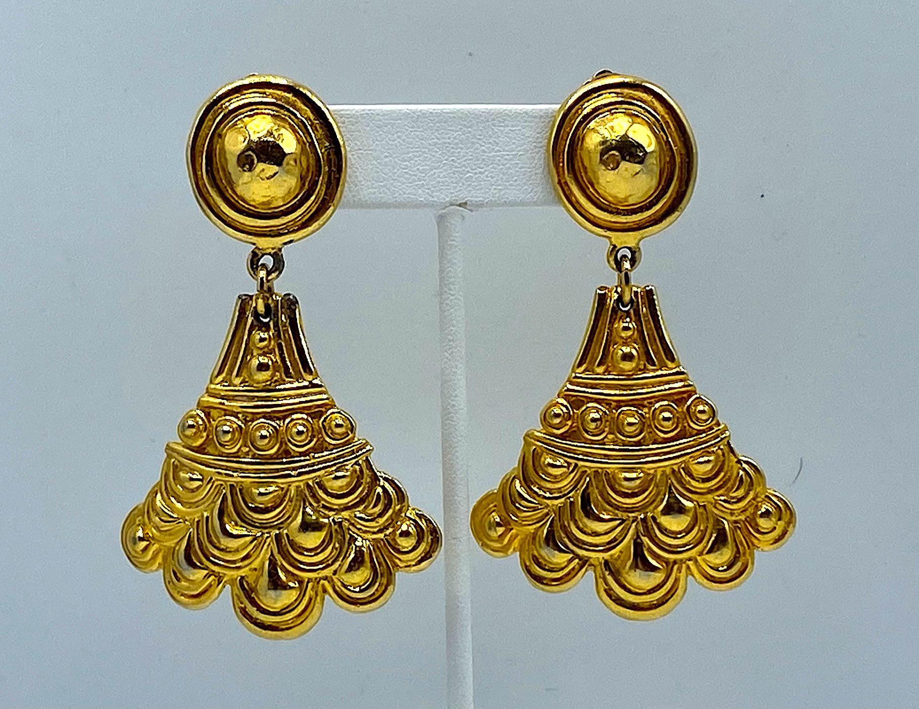 Christian Dior, Grosse Germany Etruscan Style Pendant Earrings from 1974 5
