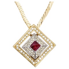 Christian Dior GROSSE Collana piramidale in oro, argento, rubino quadrato rosso e cristallo A Link