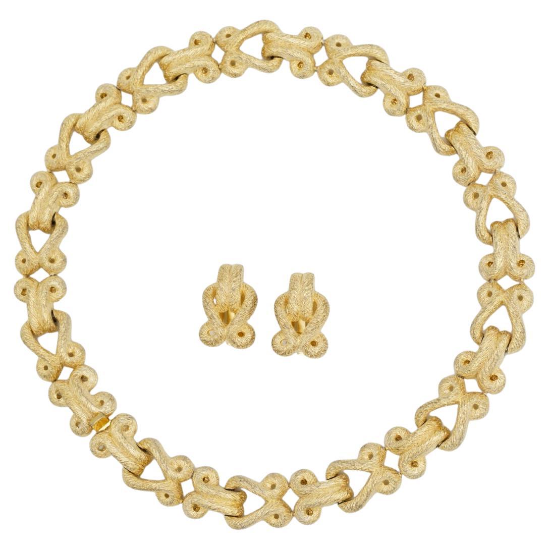 Christian Dior GROSSE Interlocked Baroque Gold Brushed Linked Chunky 2 Gift Set For Sale