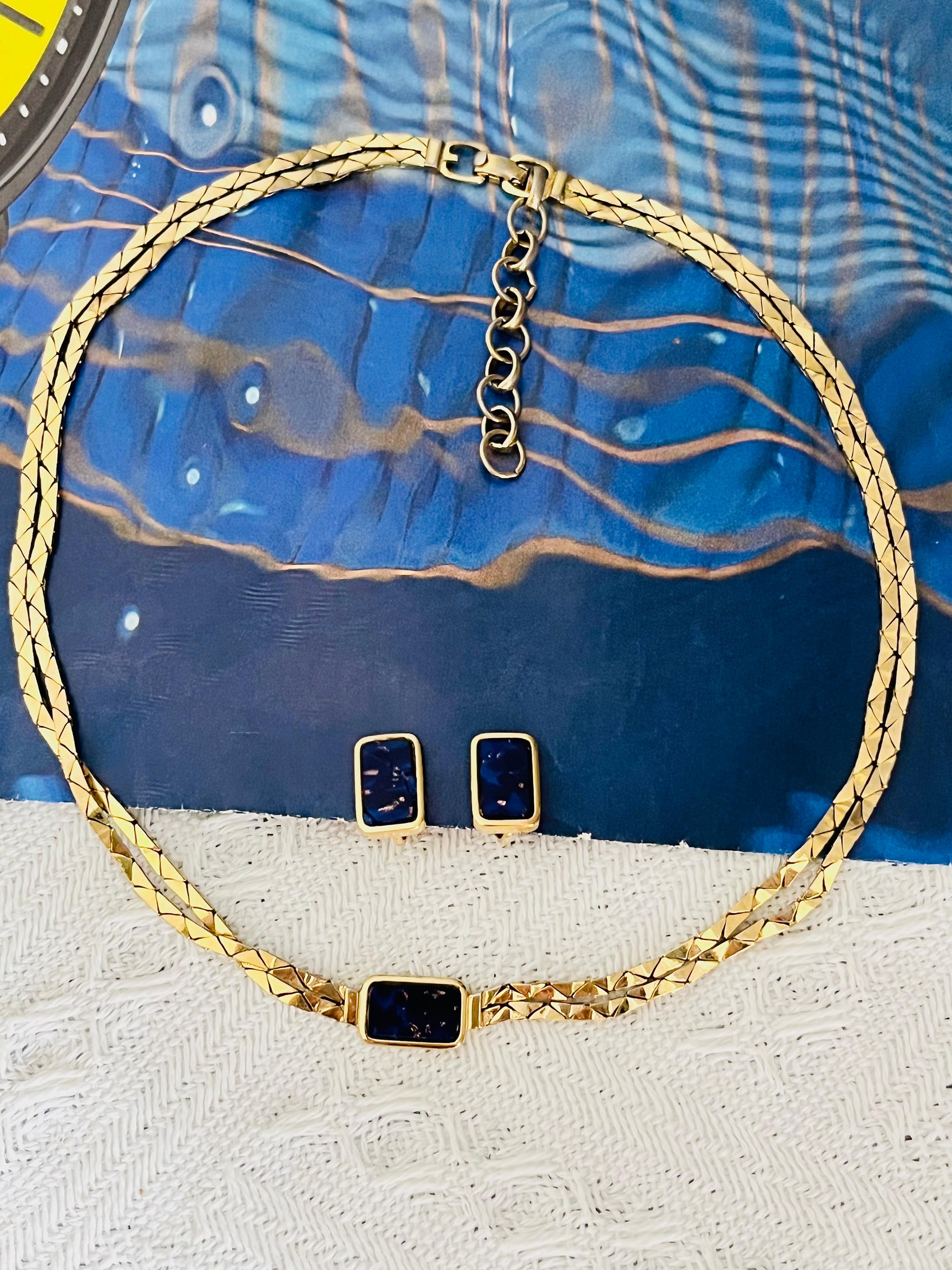 Christian Dior GROSSE Lapis Foil Rectangle Double Strands Link Chain 2 Gold Set In condizioni buone in vendita a Wokingham, England