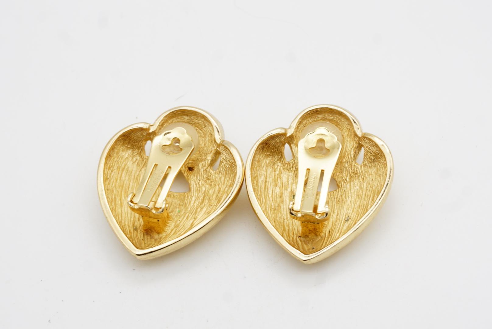 Christian Dior GROSSE Large Baroque Heart Love Openwork Crystals Glow Earrings For Sale 8