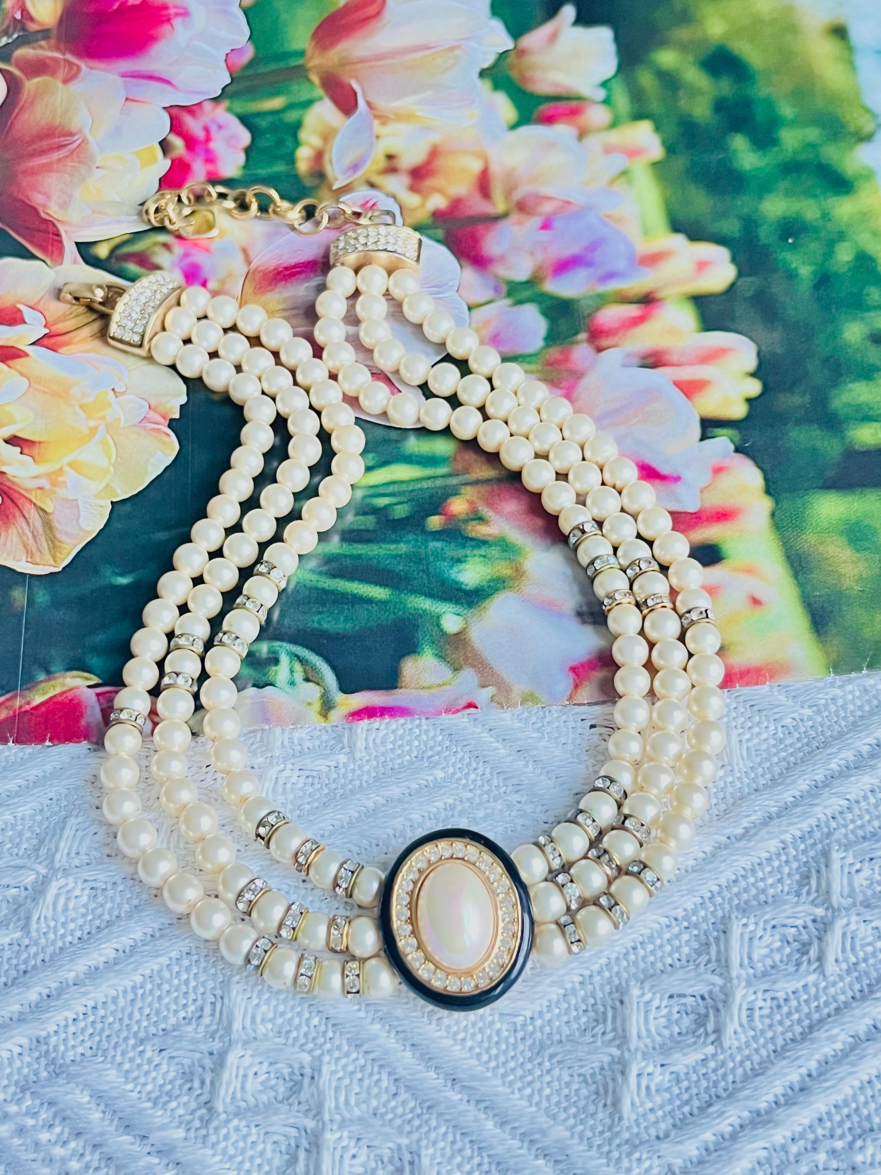 Christian Dior GROSSE - Collana girocollo ovale con perle e cristalli in Trio in vendita 1