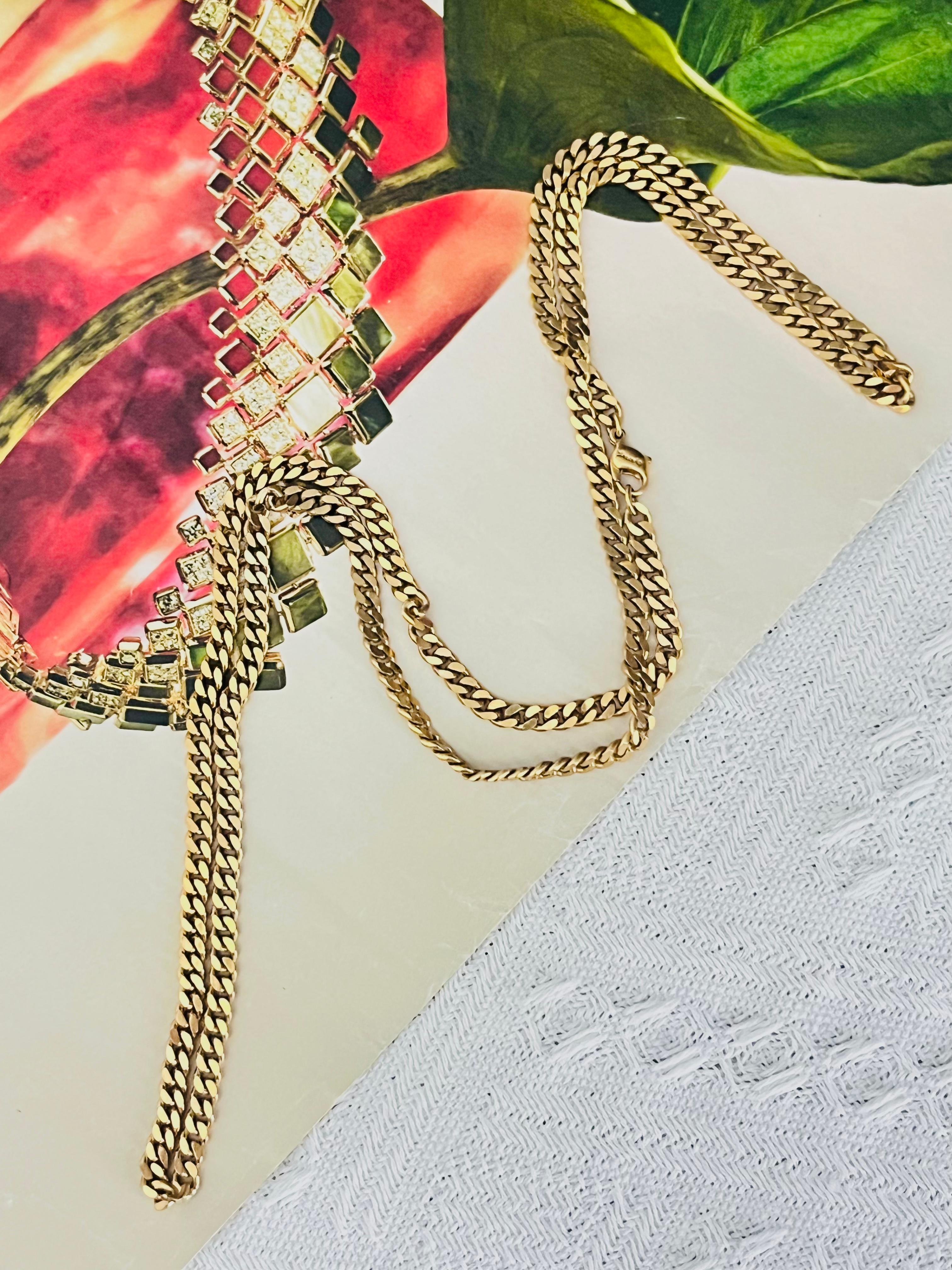 Christian Dior GROSSE Collana lunga in oro con catena cubana intrecciata In condizioni ottime in vendita a Wokingham, England