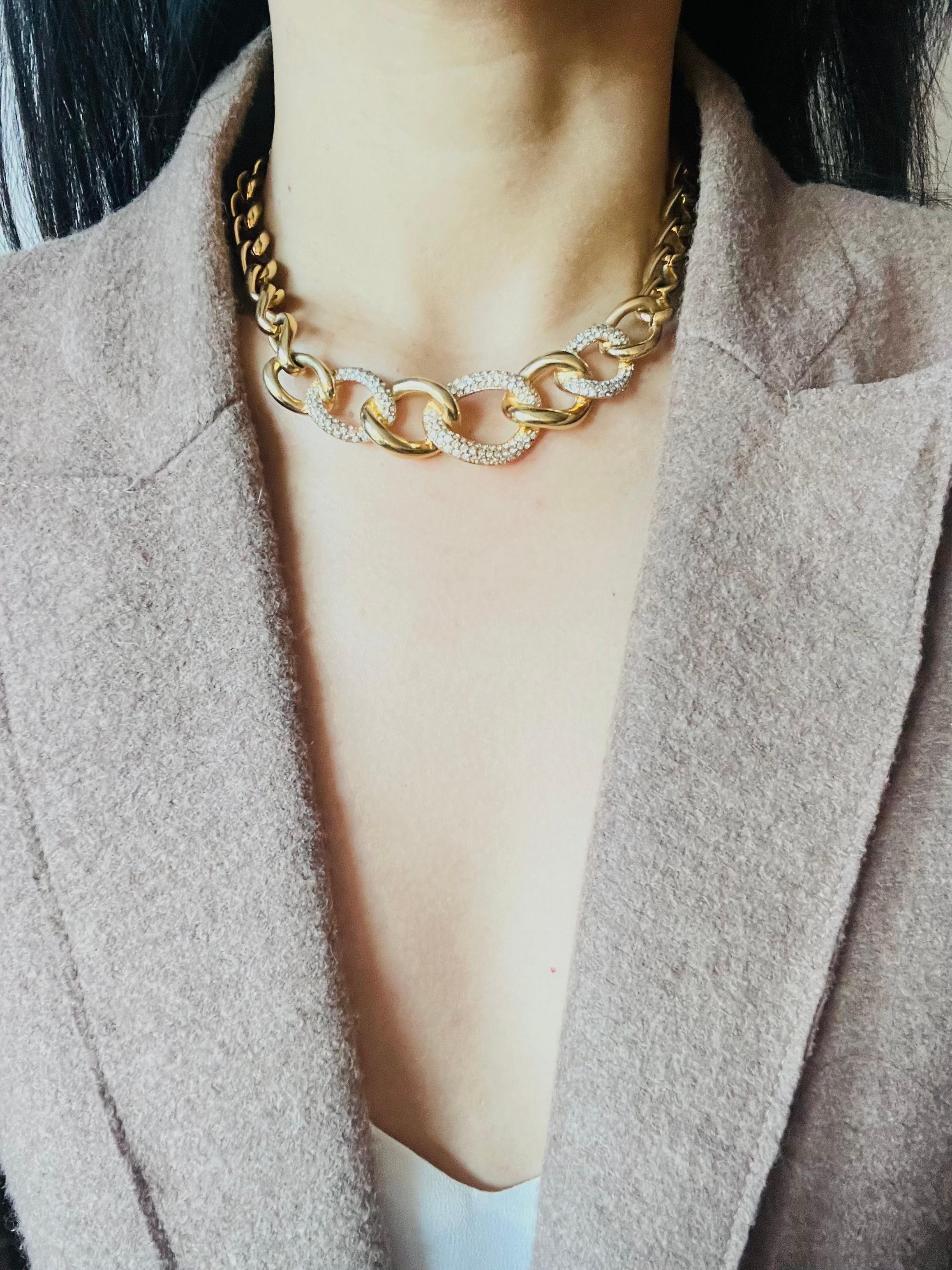 Christian Dior GROSSE Vintage 1980s Crystals Interlocked Link Pendant Necklace For Sale 1